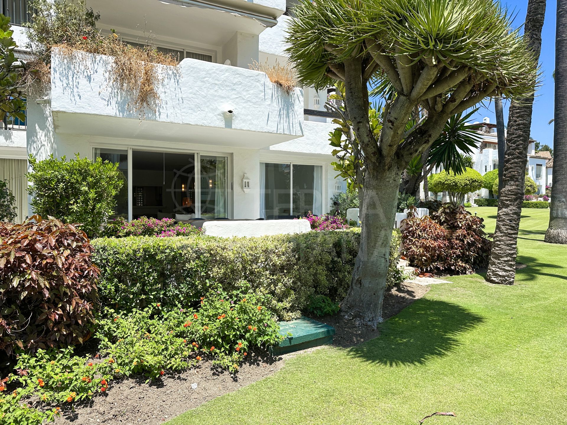 Ground Floor Apartment in Alcazaba Beach, Estepona