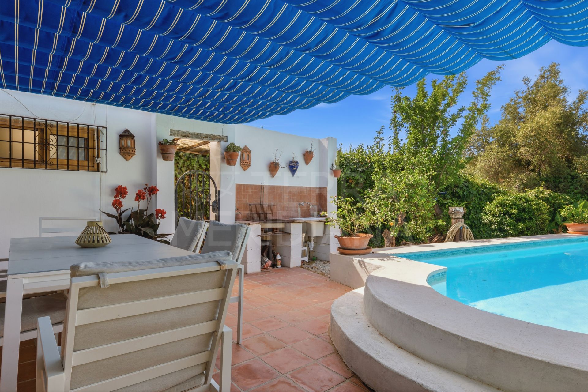 Country House in Estepona Town, Estepona