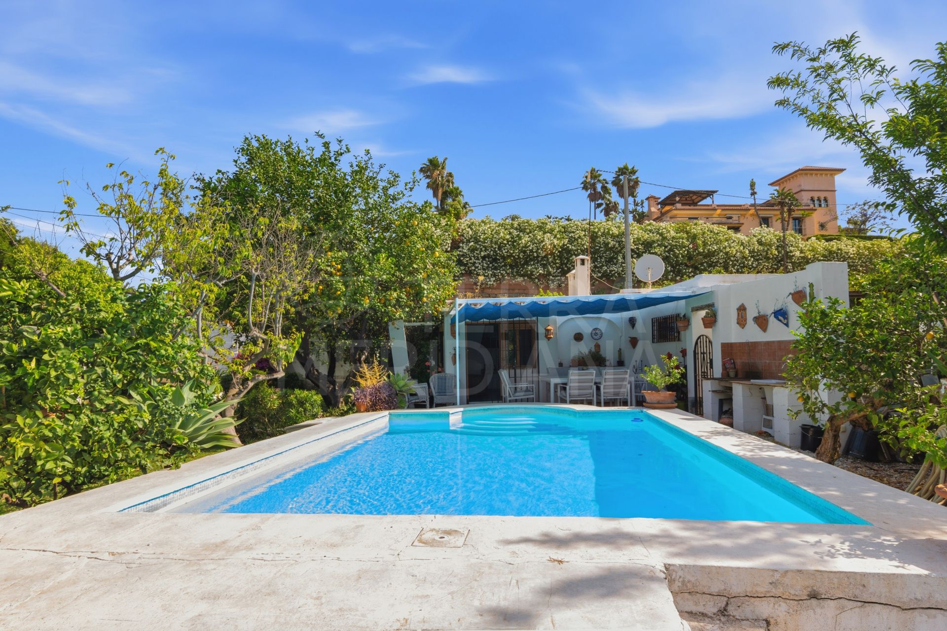 Country House in Estepona Town, Estepona