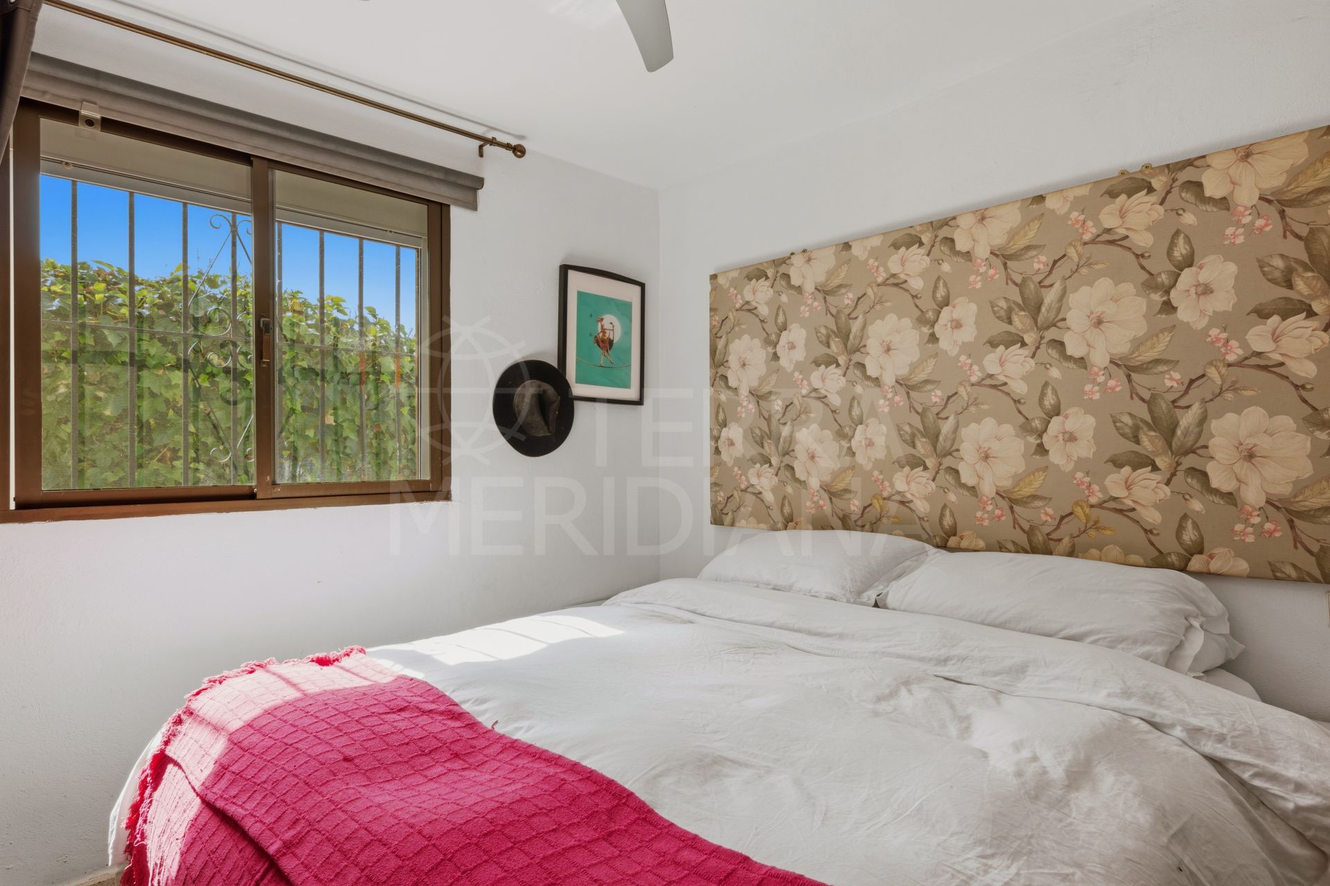 Country House in Estepona Town, Estepona