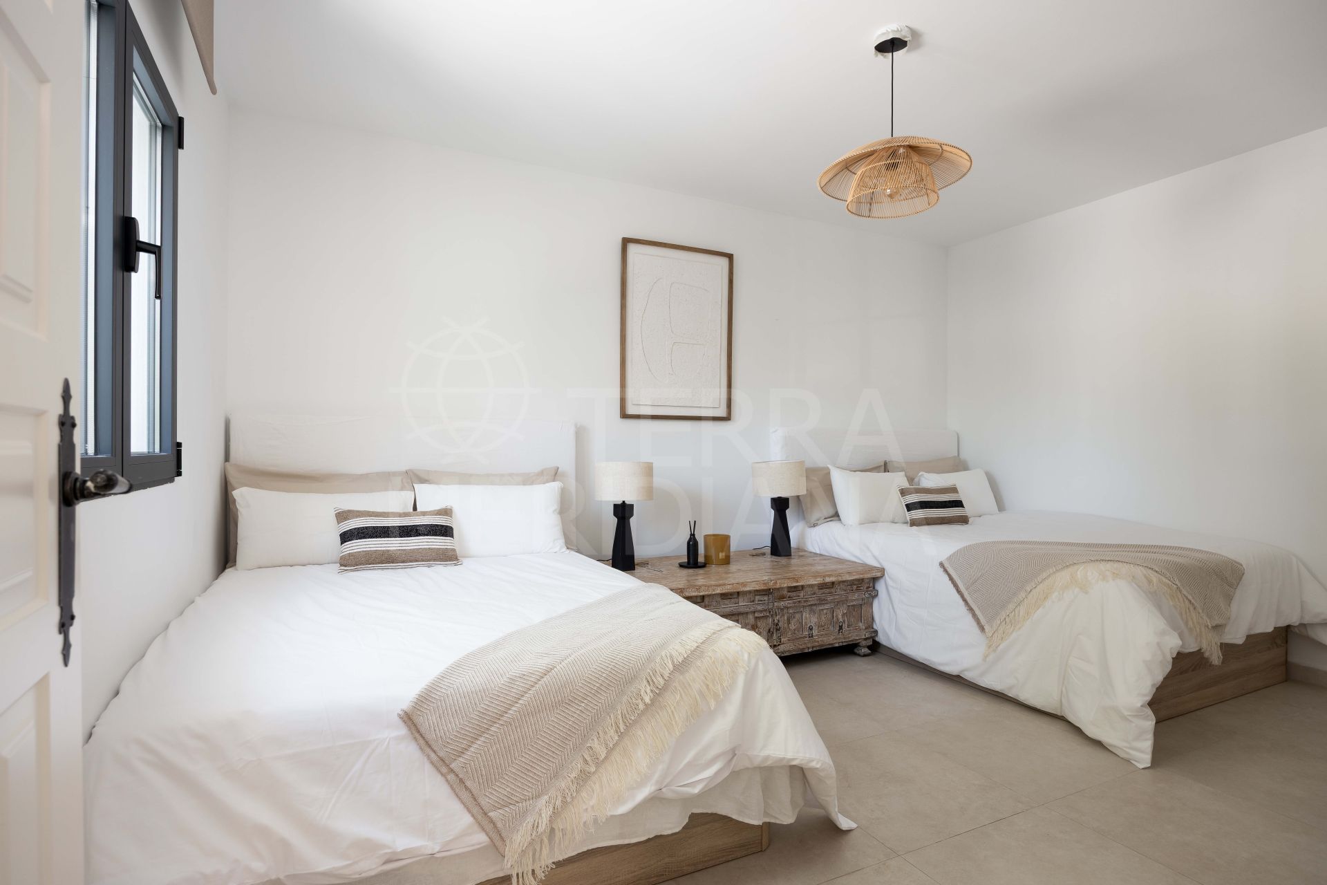 Villa in Los Altos del Paraiso, Estepona
