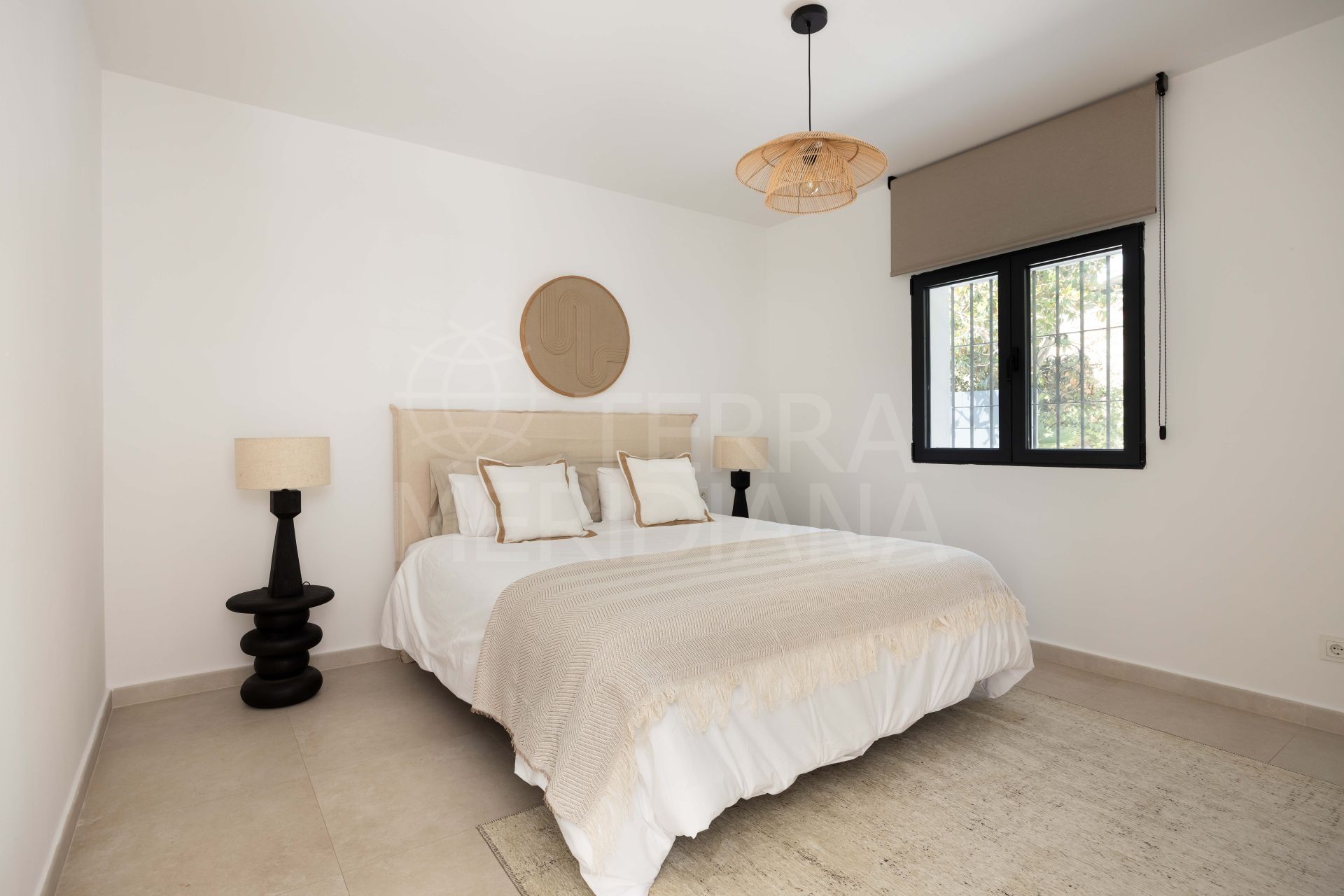 Villa in Los Altos del Paraiso, Estepona