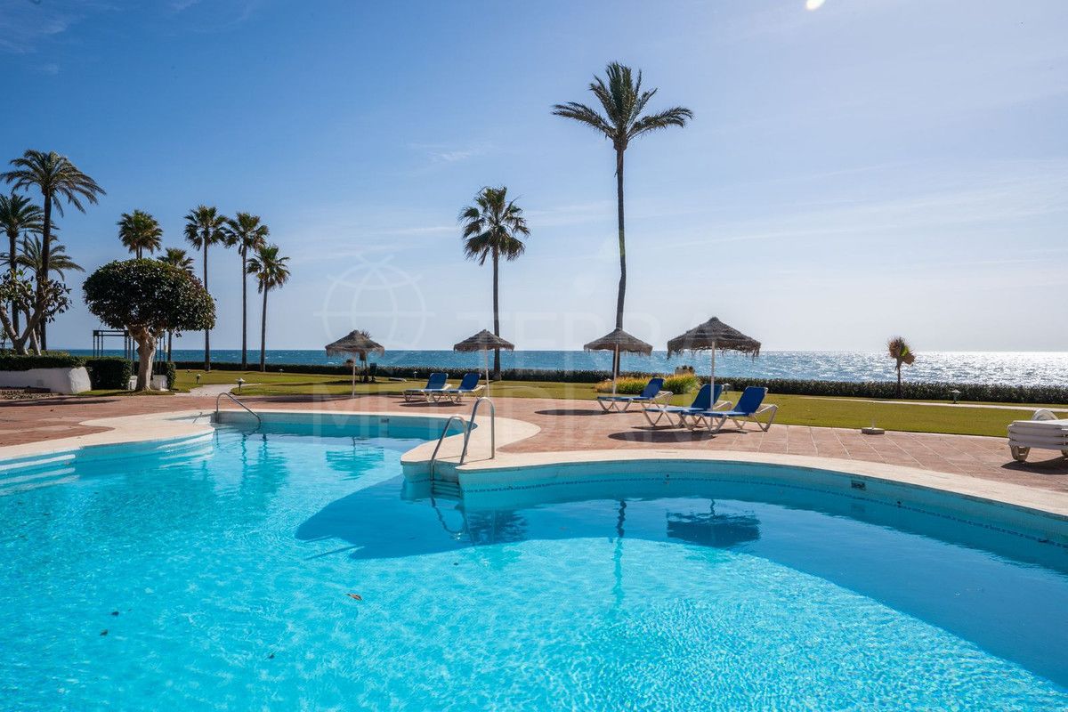 Duplex Penthouse in Alcazaba Beach, Estepona