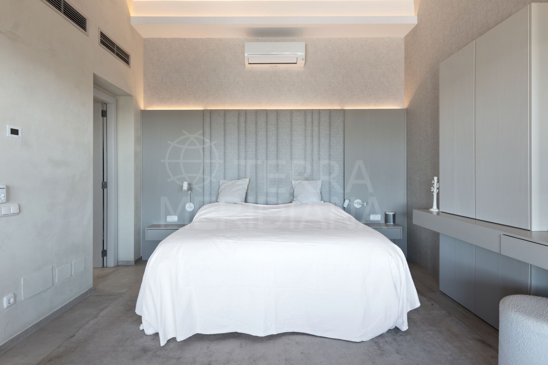 Duplex Penthouse in Alcazaba Beach, Estepona