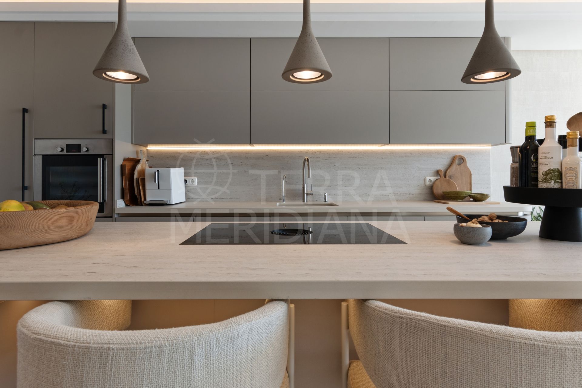 Duplex Penthouse in Alcazaba Beach, Estepona