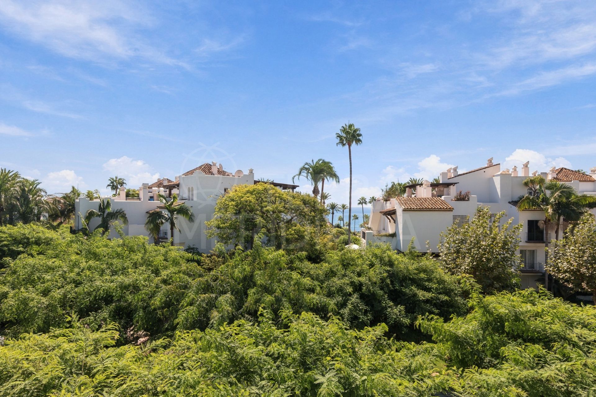 Duplex Penthouse in Alcazaba Beach, Estepona