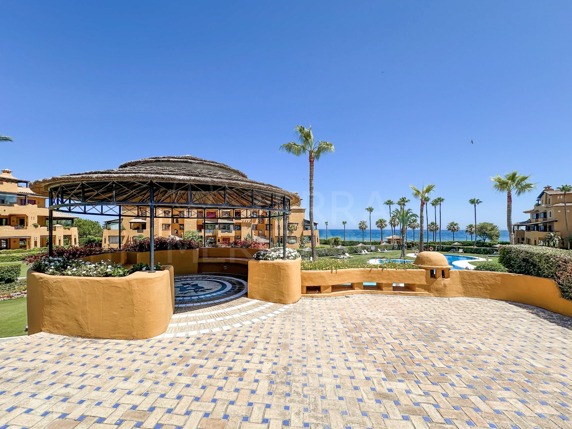 Apartment in Los Granados del Mar, Estepona