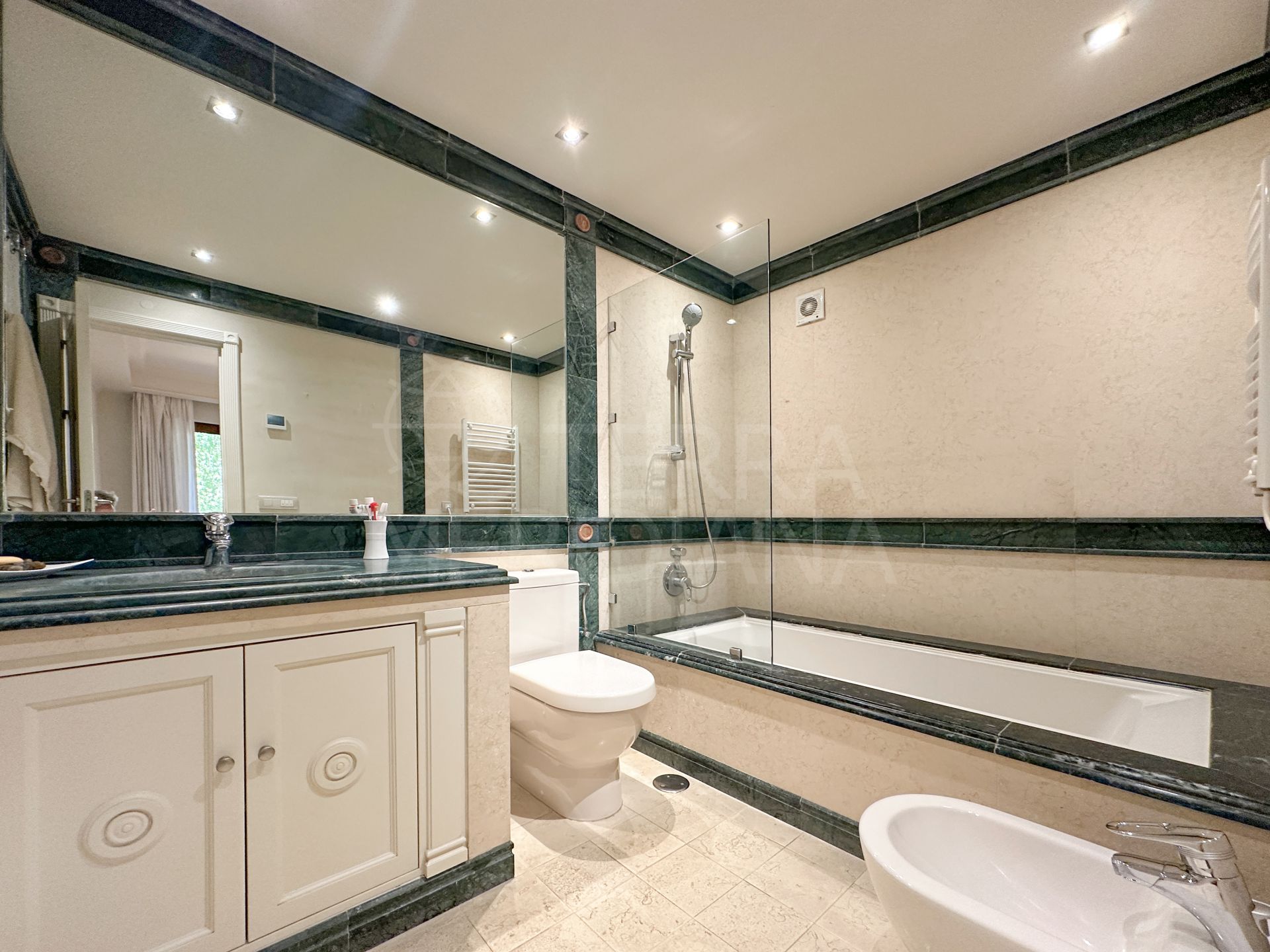 Apartment in Los Granados del Mar, Estepona