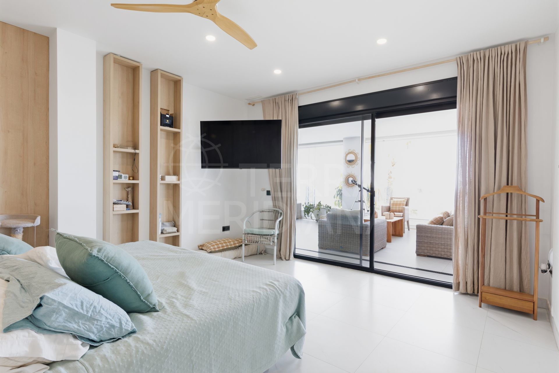 Apartment in Mirador de Estepona Hills, Estepona
