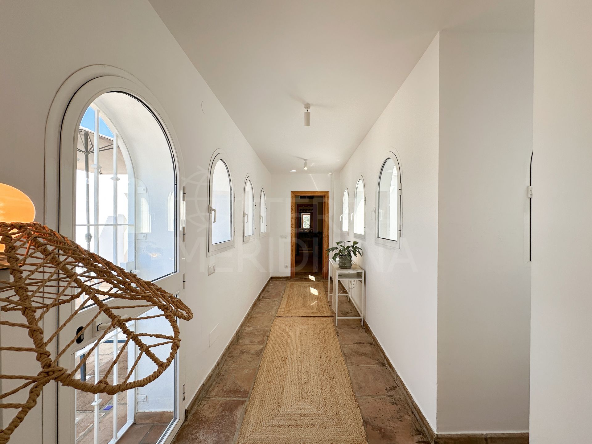 Villa in Estepona East, Estepona