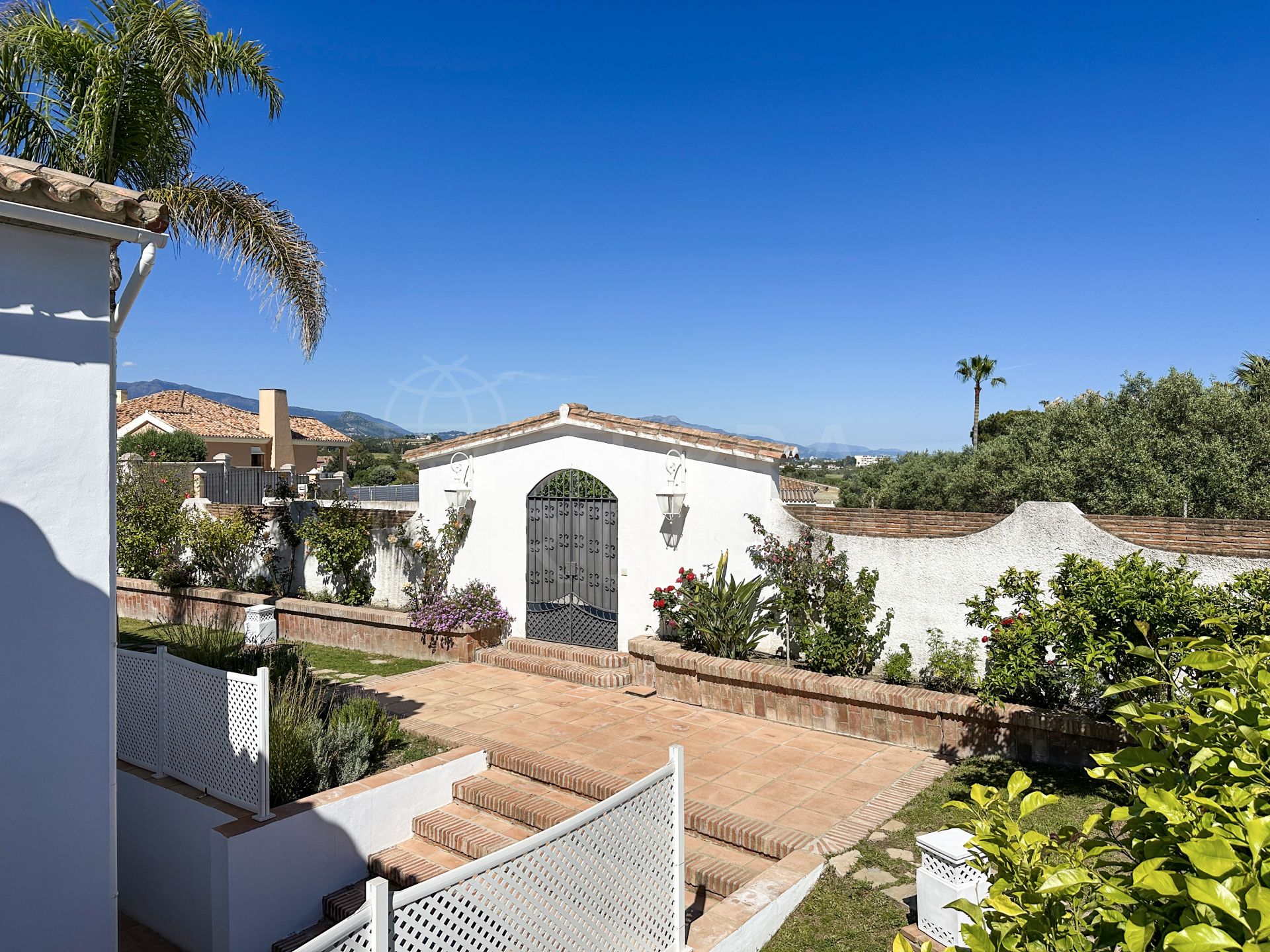 Villa in Estepona East, Estepona