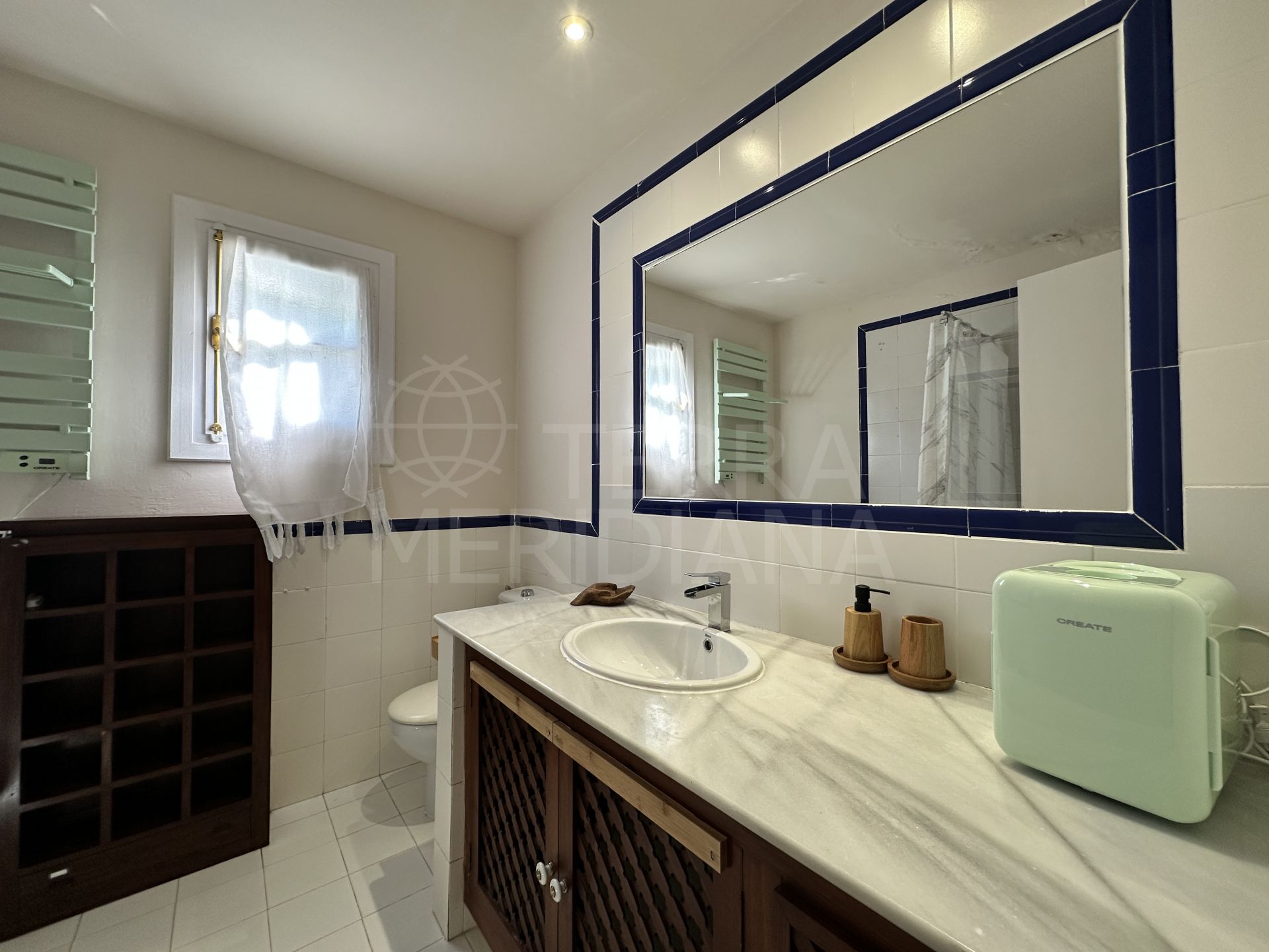 Semi Detached Villa in El Padron, Estepona