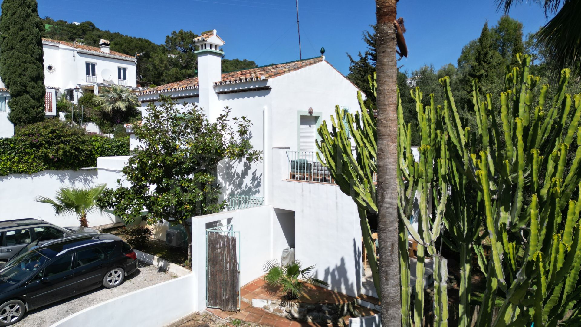 Semi Detached Villa in El Padron, Estepona