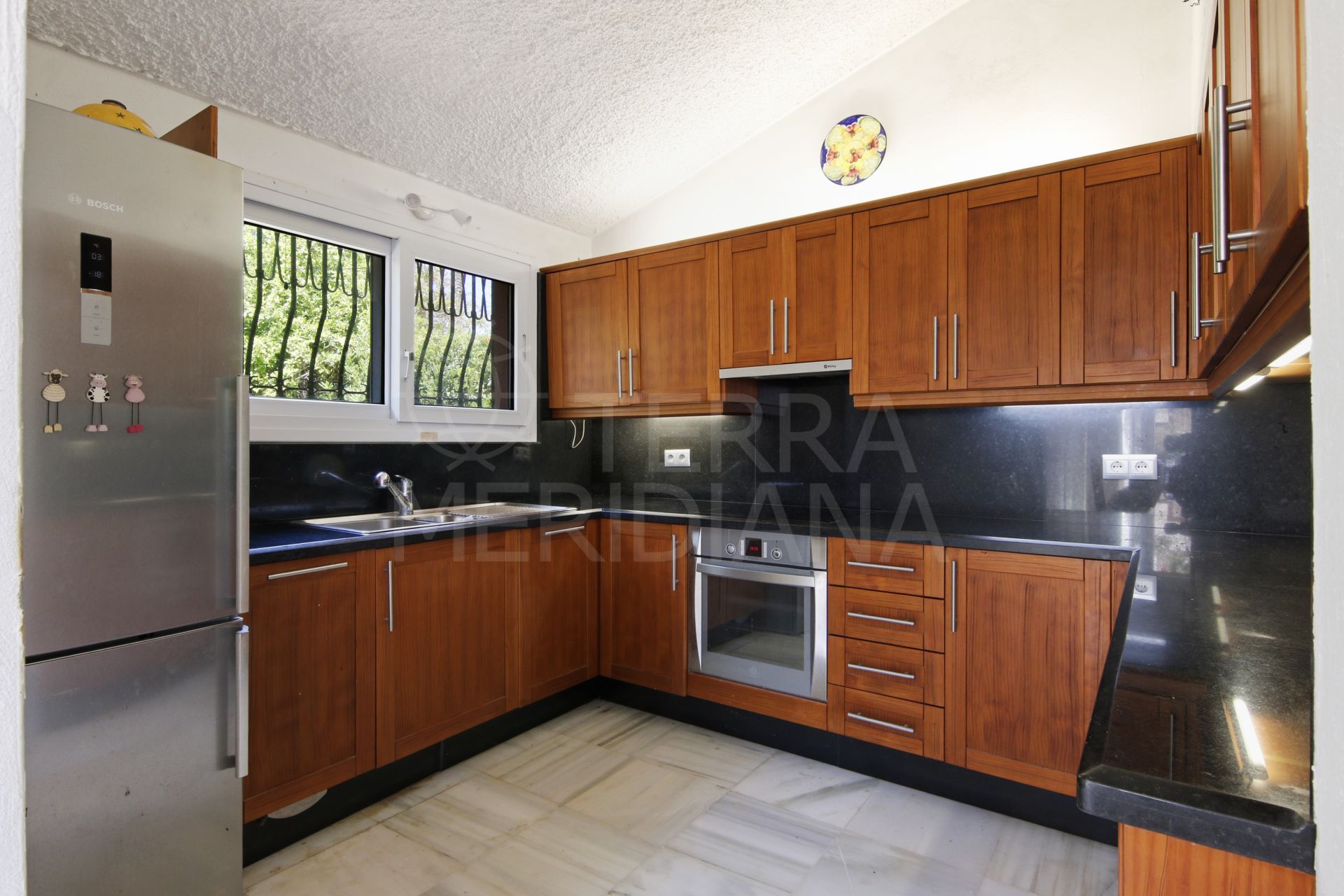 Villa in Bahia Dorada, Estepona