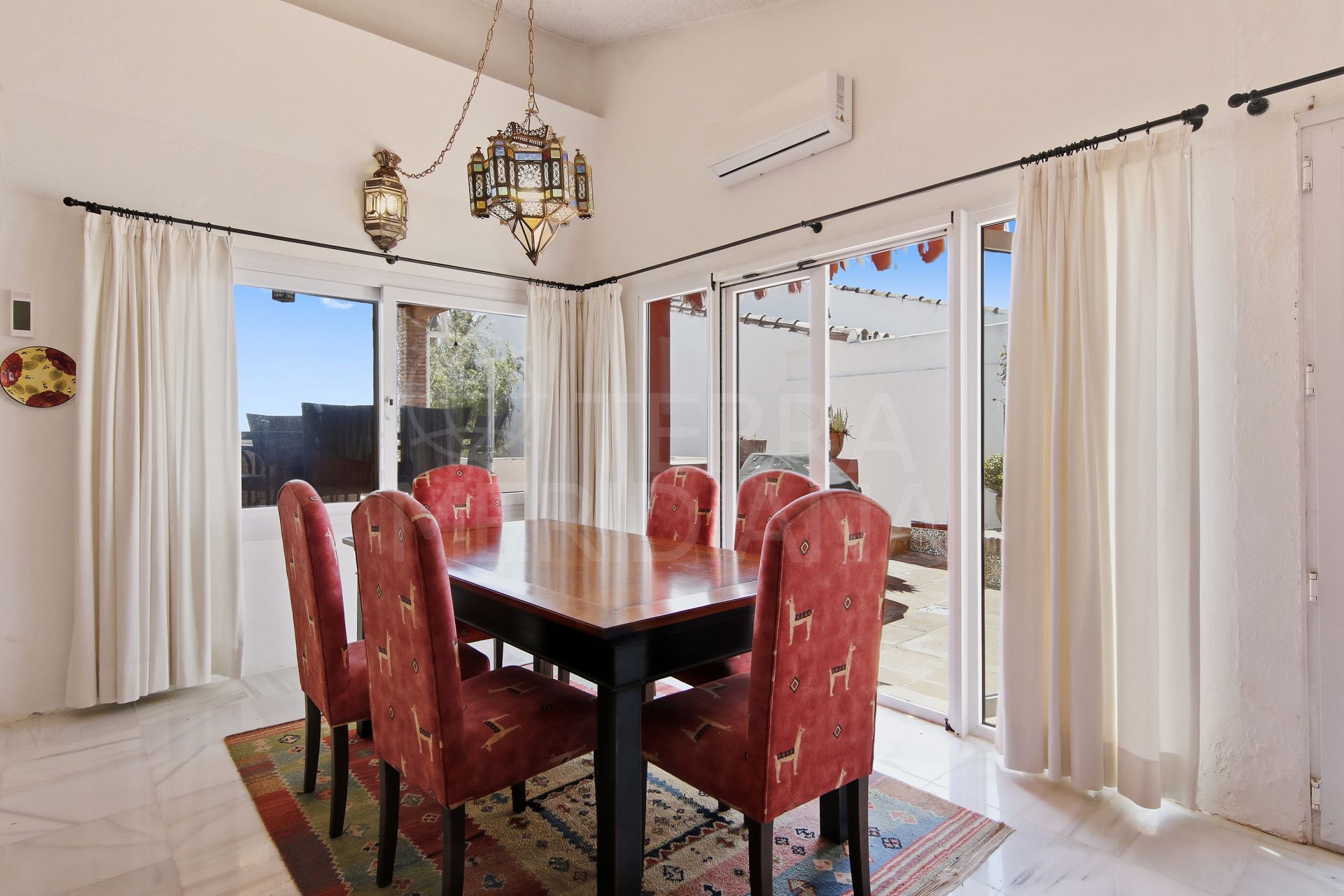 Villa in Bahia Dorada, Estepona