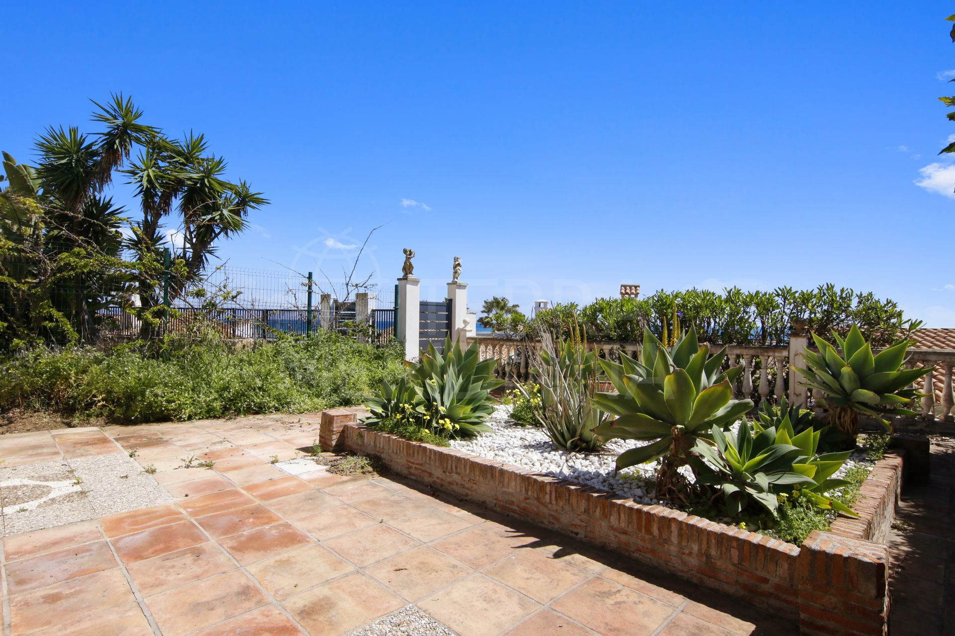 Villa in Bahia Dorada, Estepona