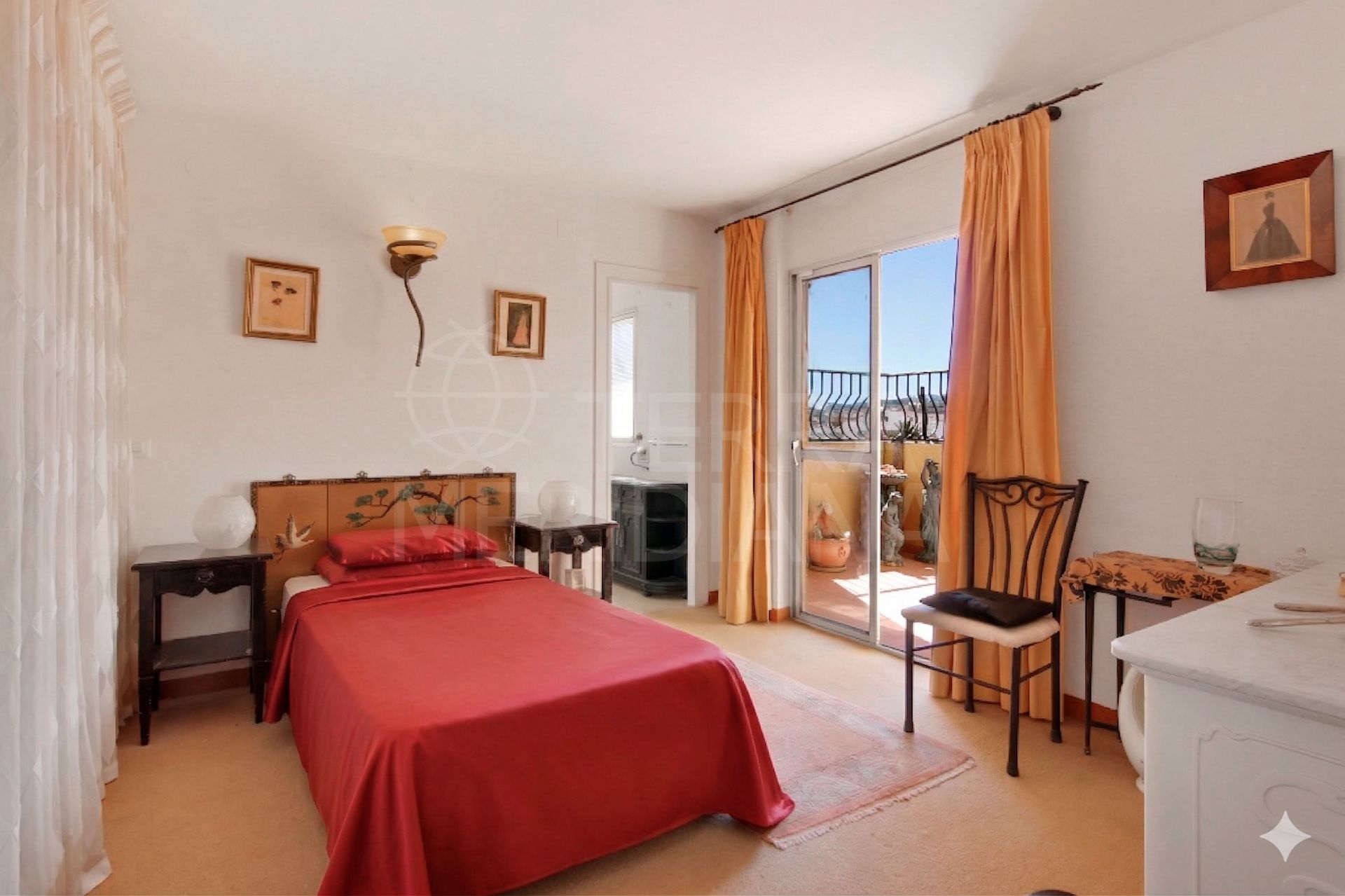 Penthouse in Estepona Centre, Estepona