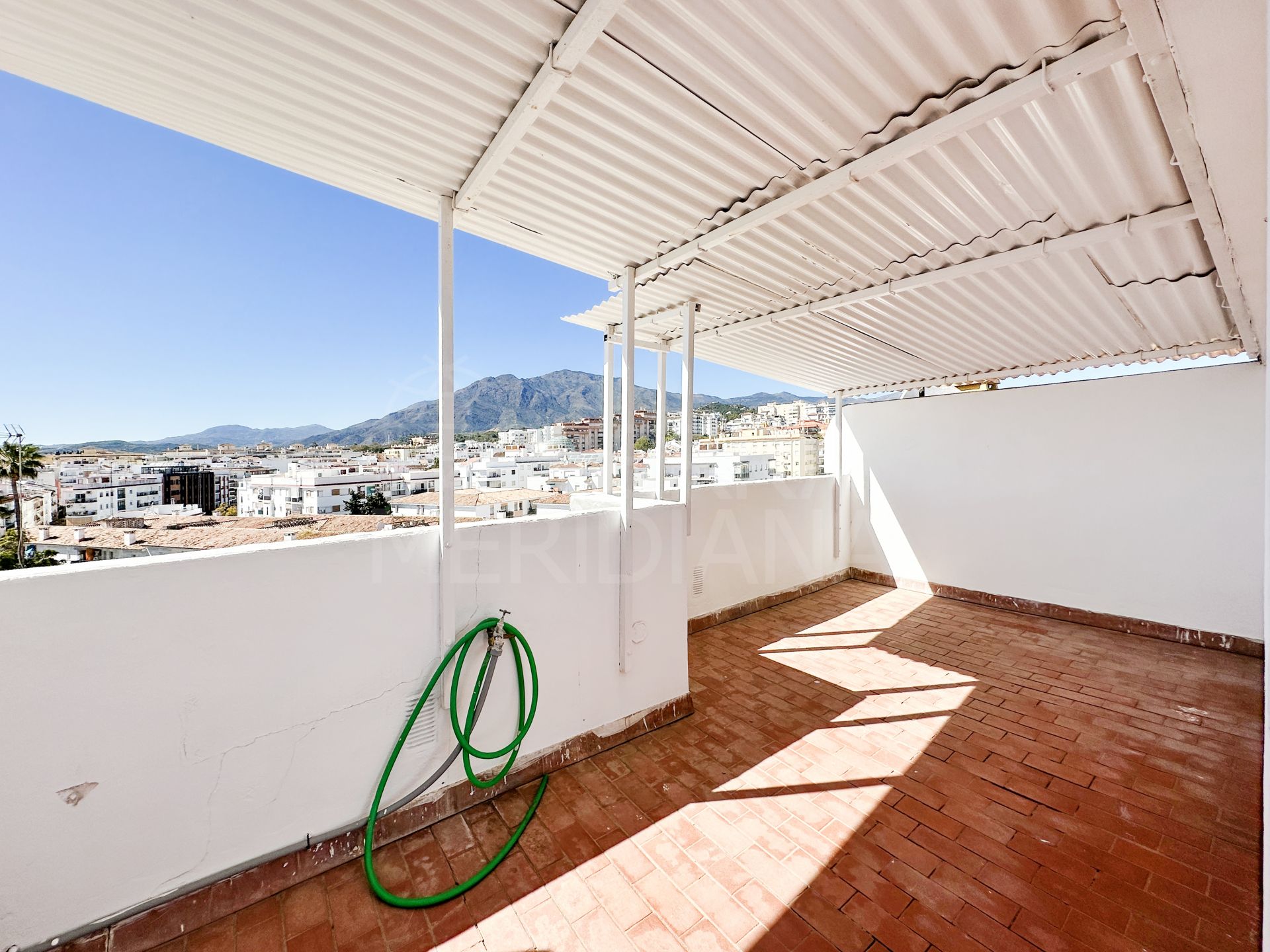Penthouse in Estepona Centre, Estepona