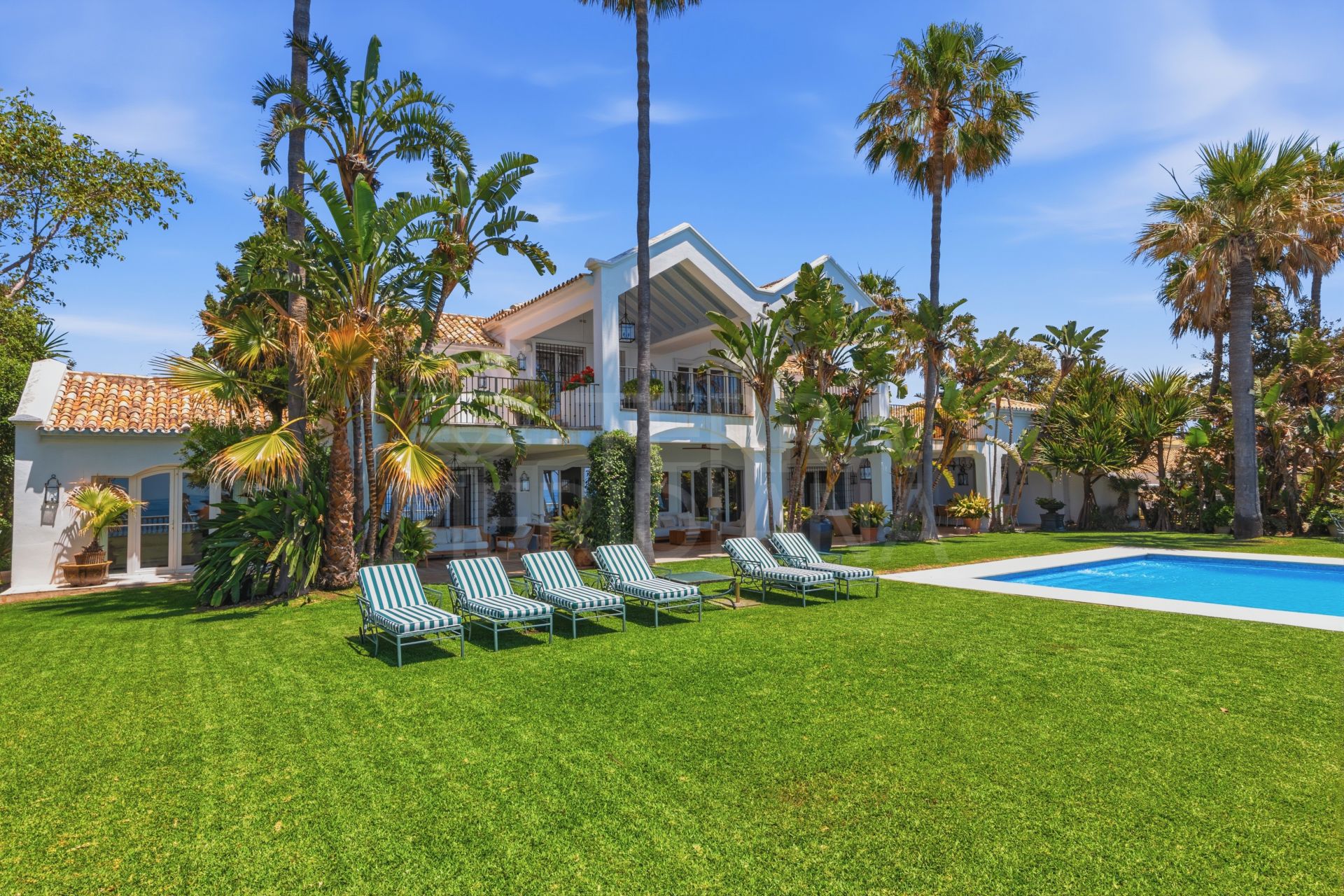 Villa in Casasola, Estepona