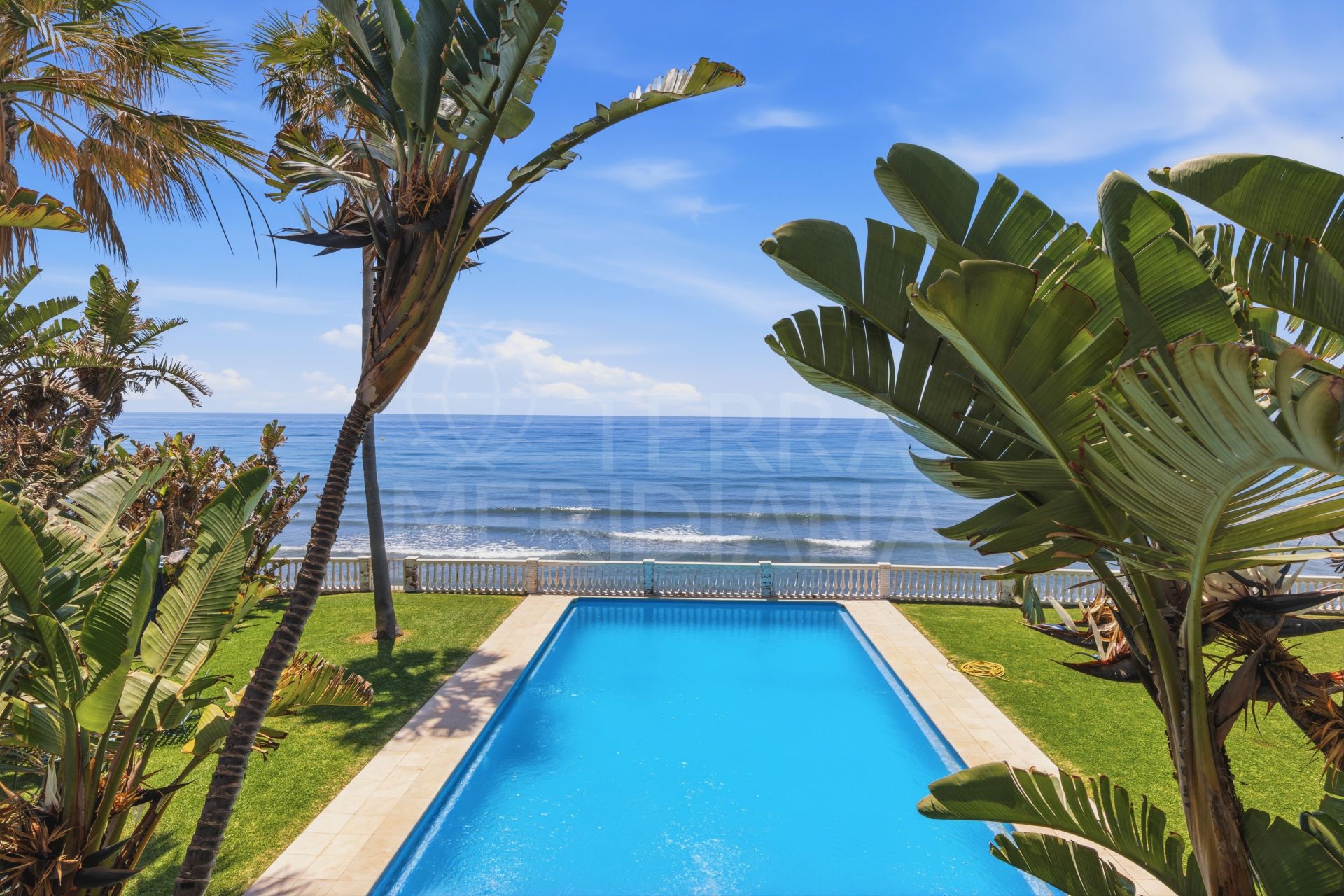 Villa in Casasola, Estepona