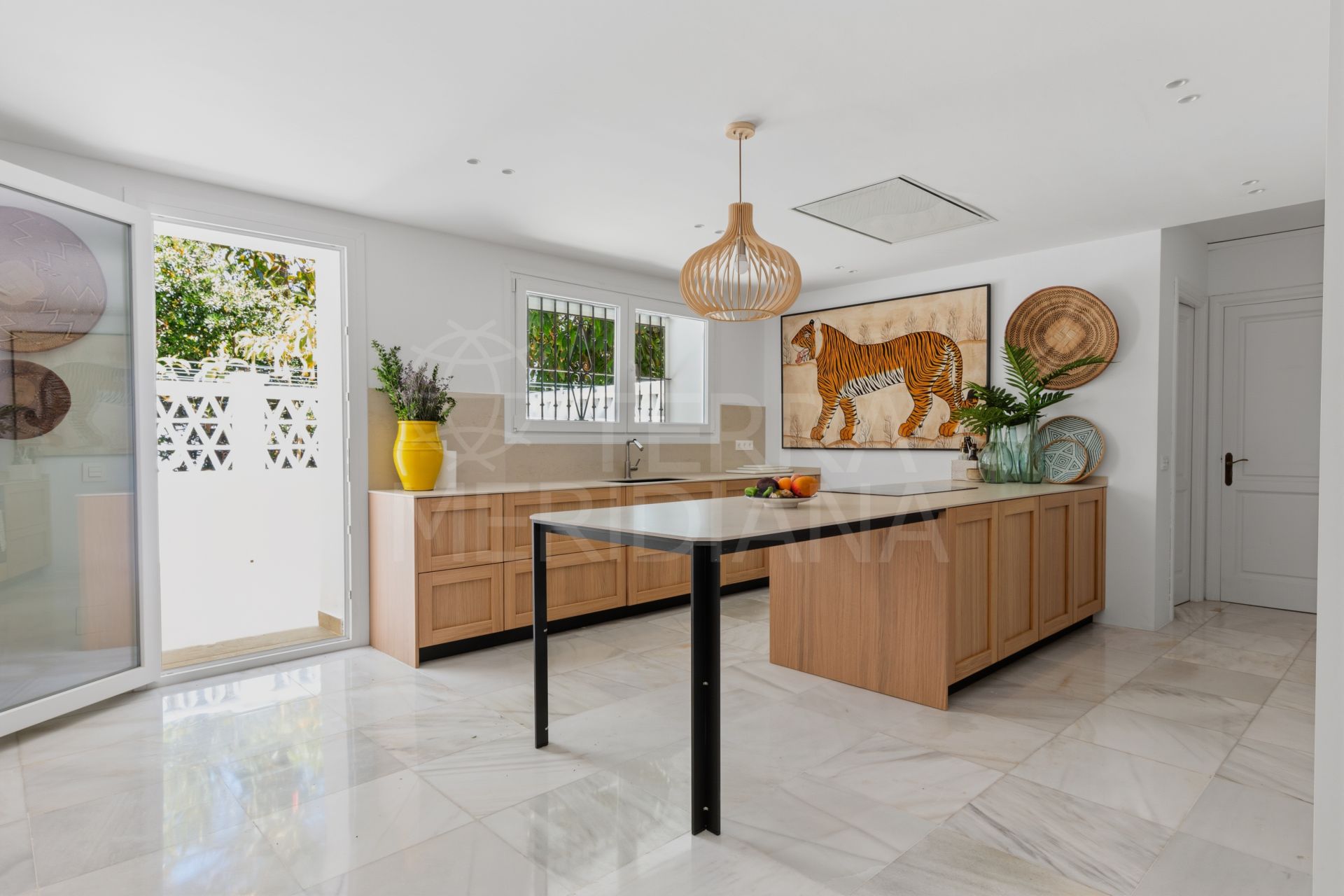 Villa in Casasola, Estepona