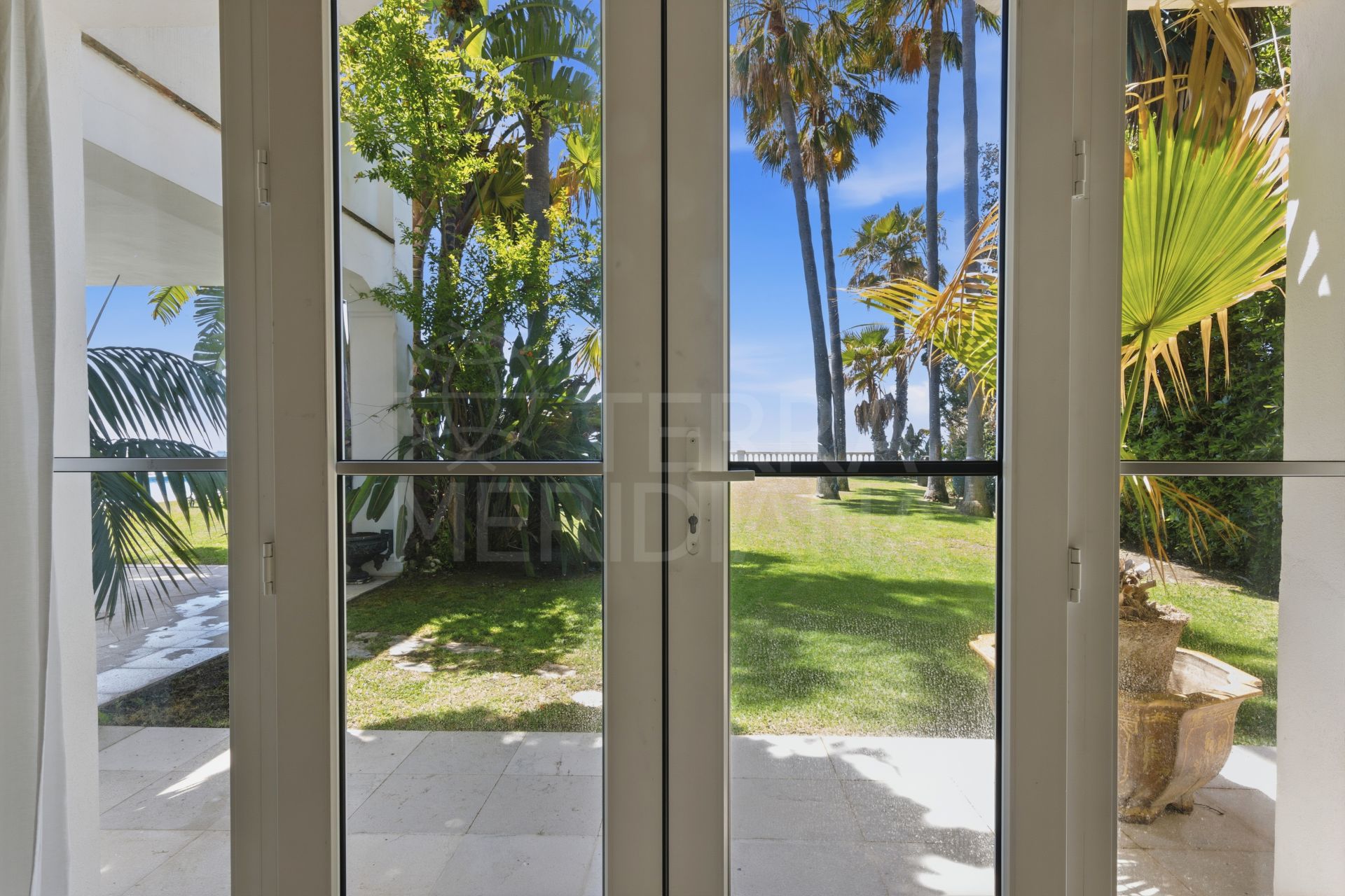 Villa in Casasola, Estepona
