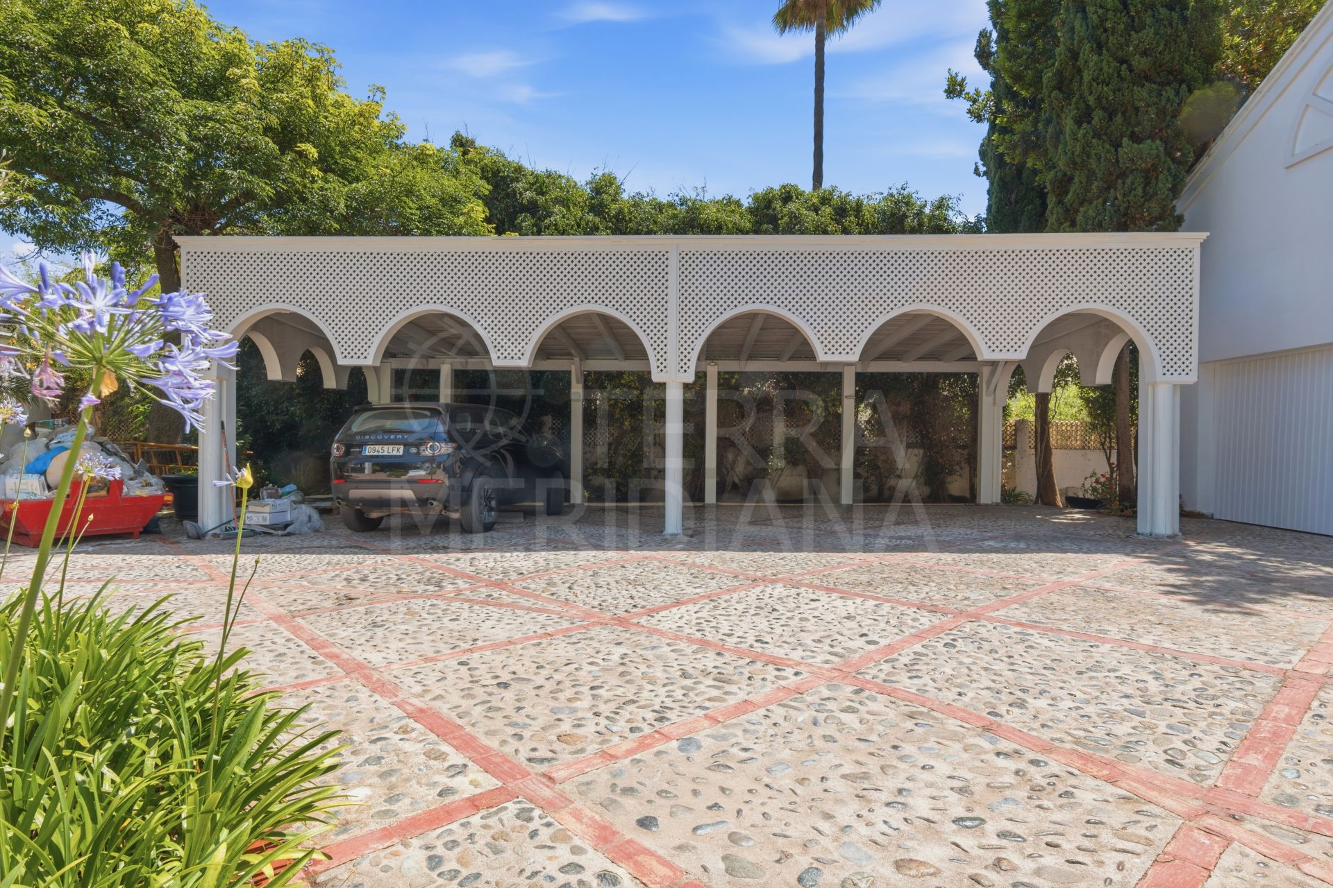Villa in Casasola, Estepona