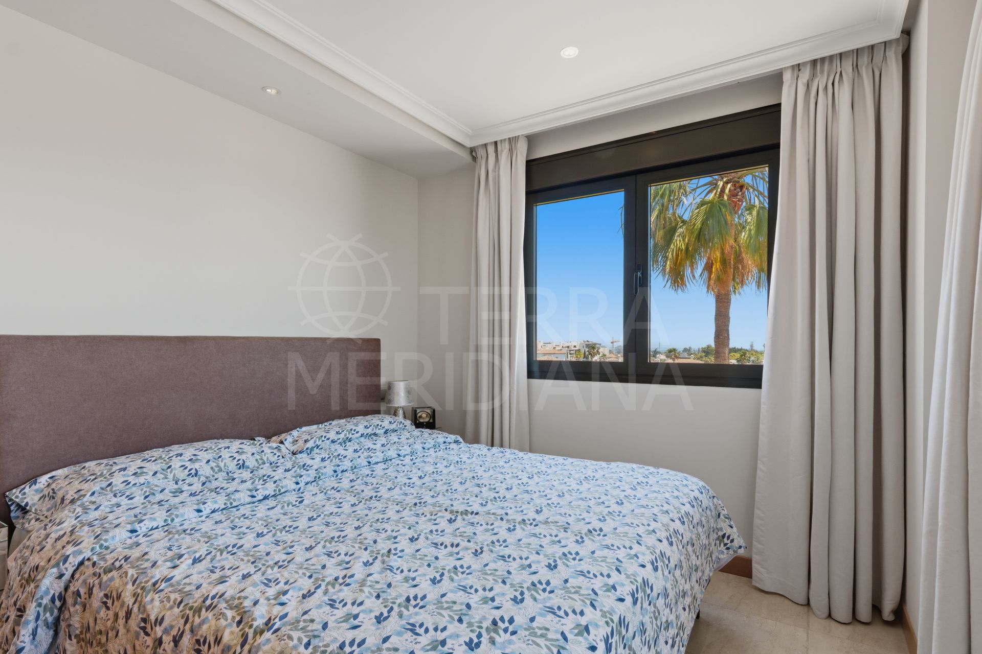 Penthouse in Selwo, Estepona