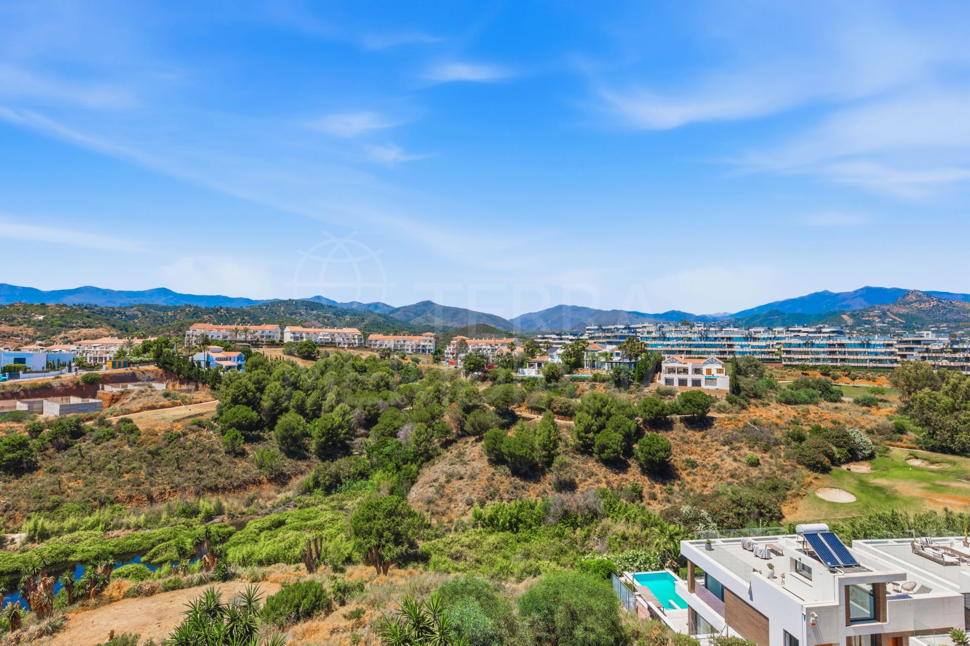Penthouse in Selwo, Estepona