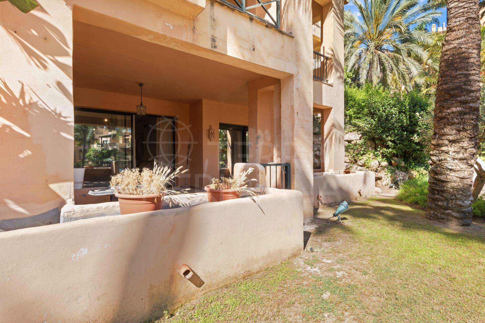 Ground Floor Apartment in El Campanario, Estepona