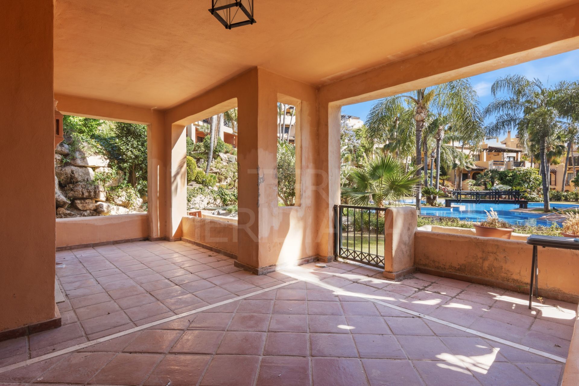 Ground Floor Apartment in El Campanario, Estepona