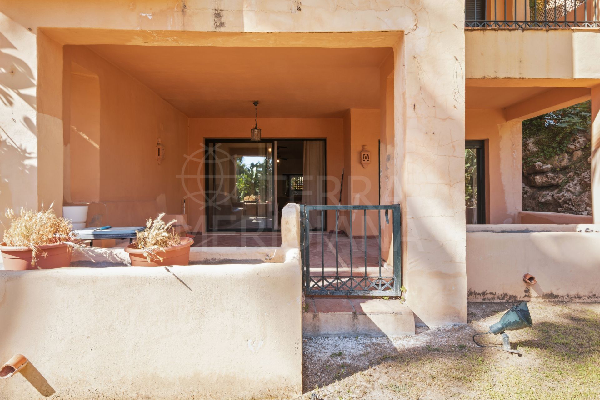 Ground Floor Apartment in El Campanario, Estepona