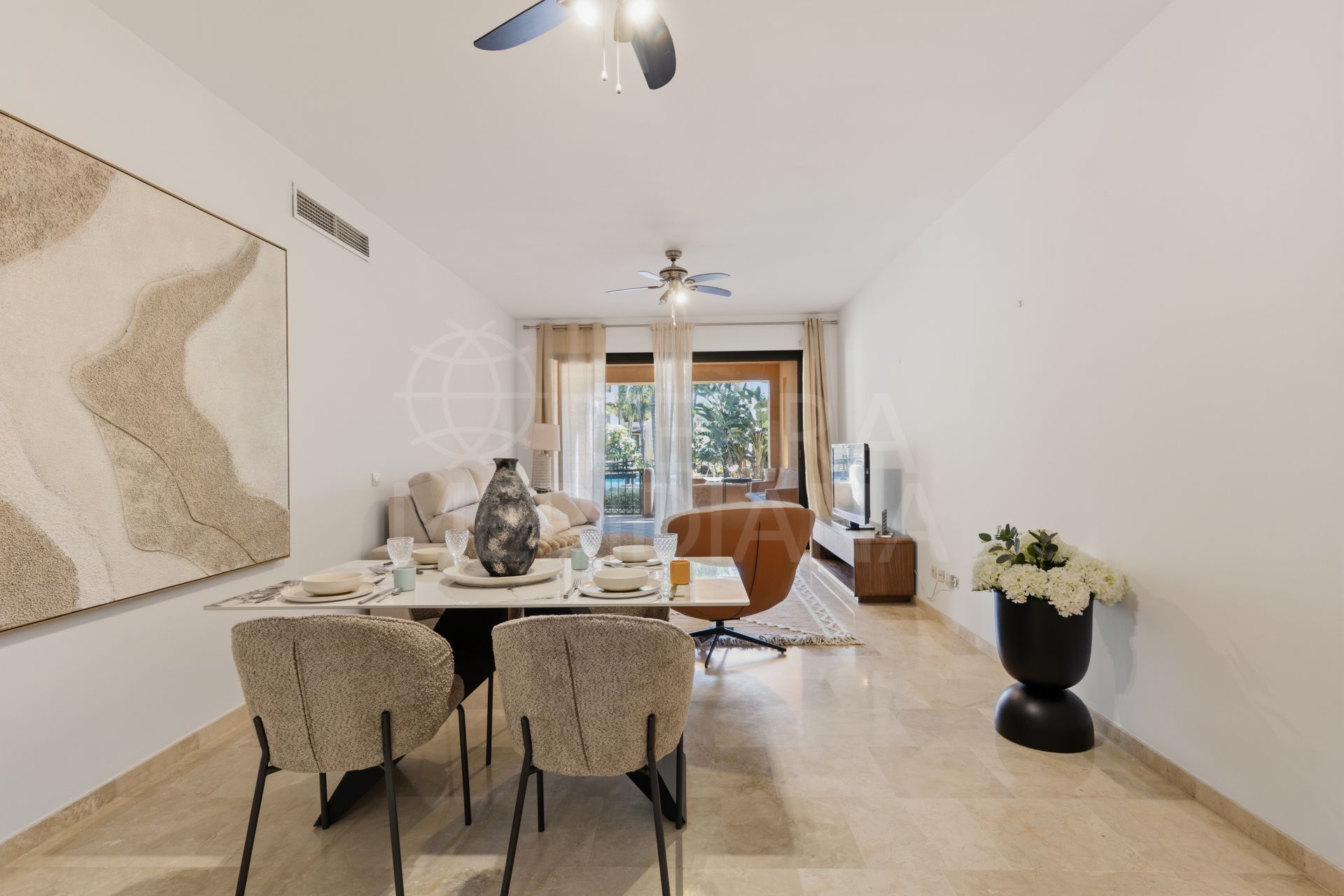 Ground Floor Apartment in El Campanario, Estepona