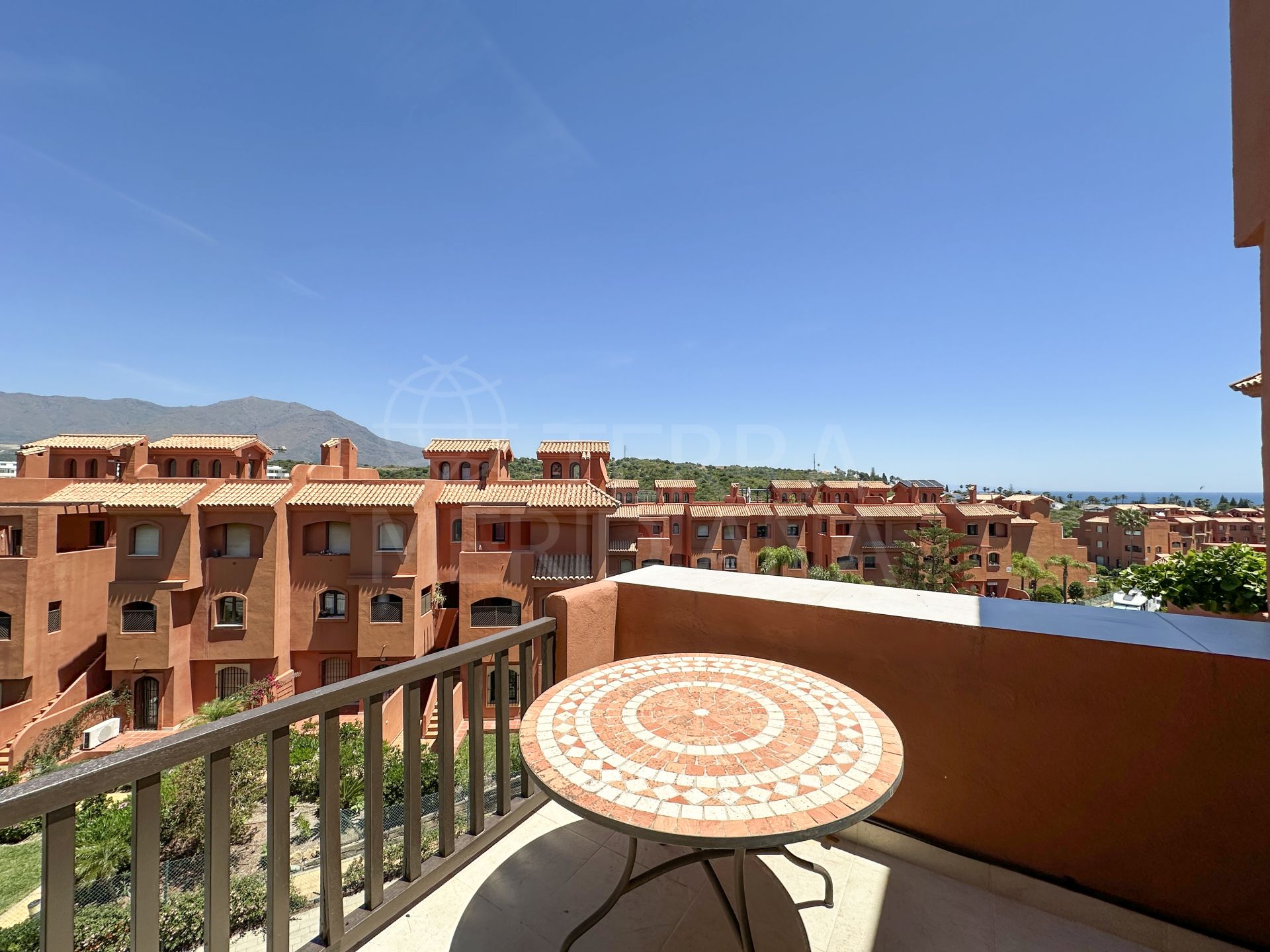 Penthouse in La Gaspara, Estepona