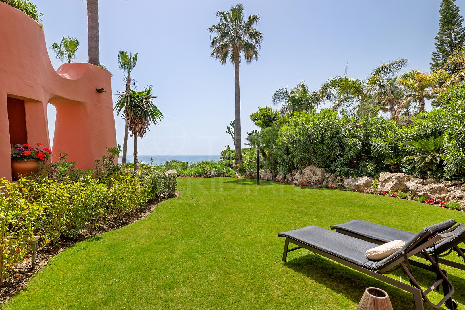 Ground Floor Apartment in Cabo Bermejo, Estepona