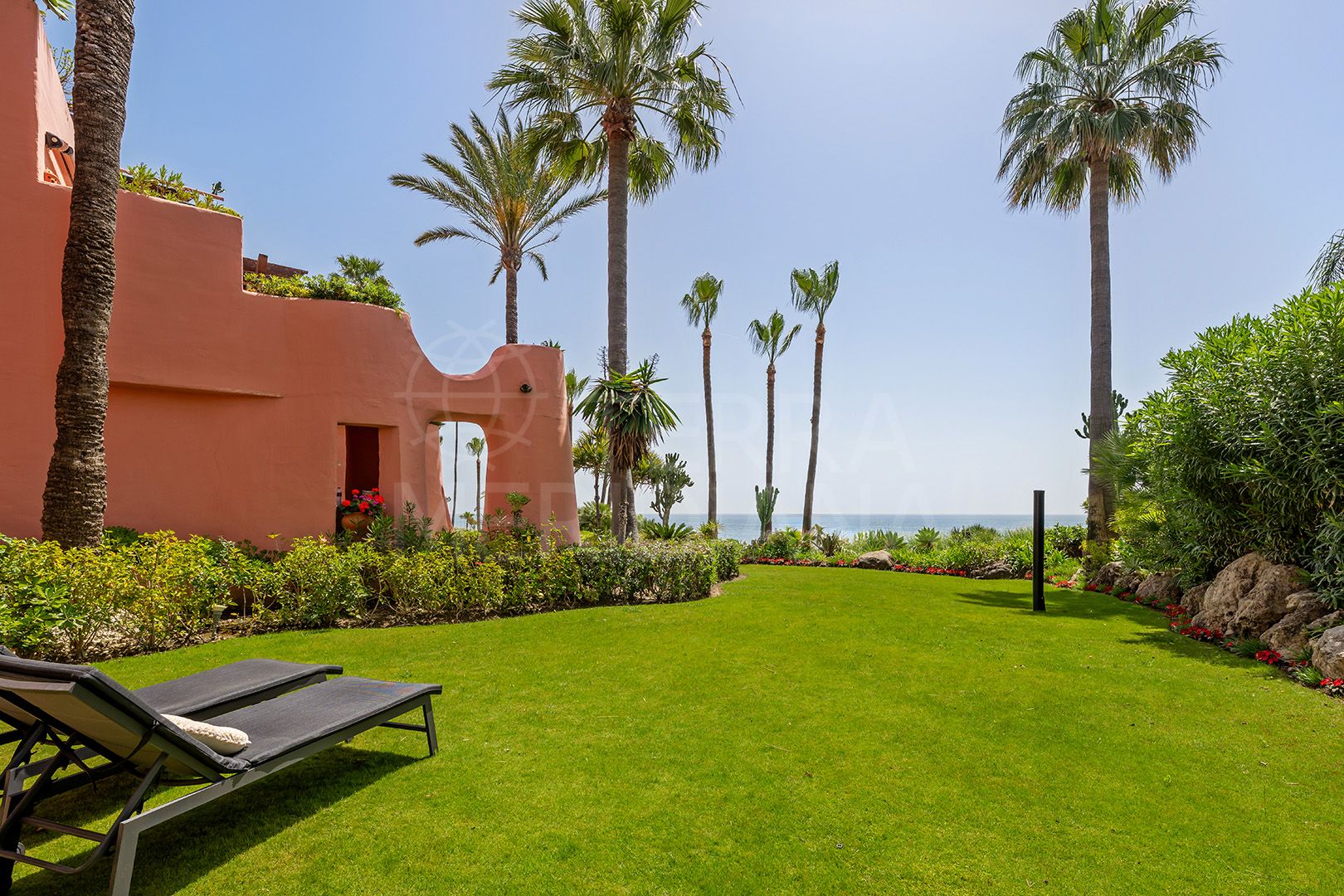 Ground Floor Apartment in Cabo Bermejo, Estepona