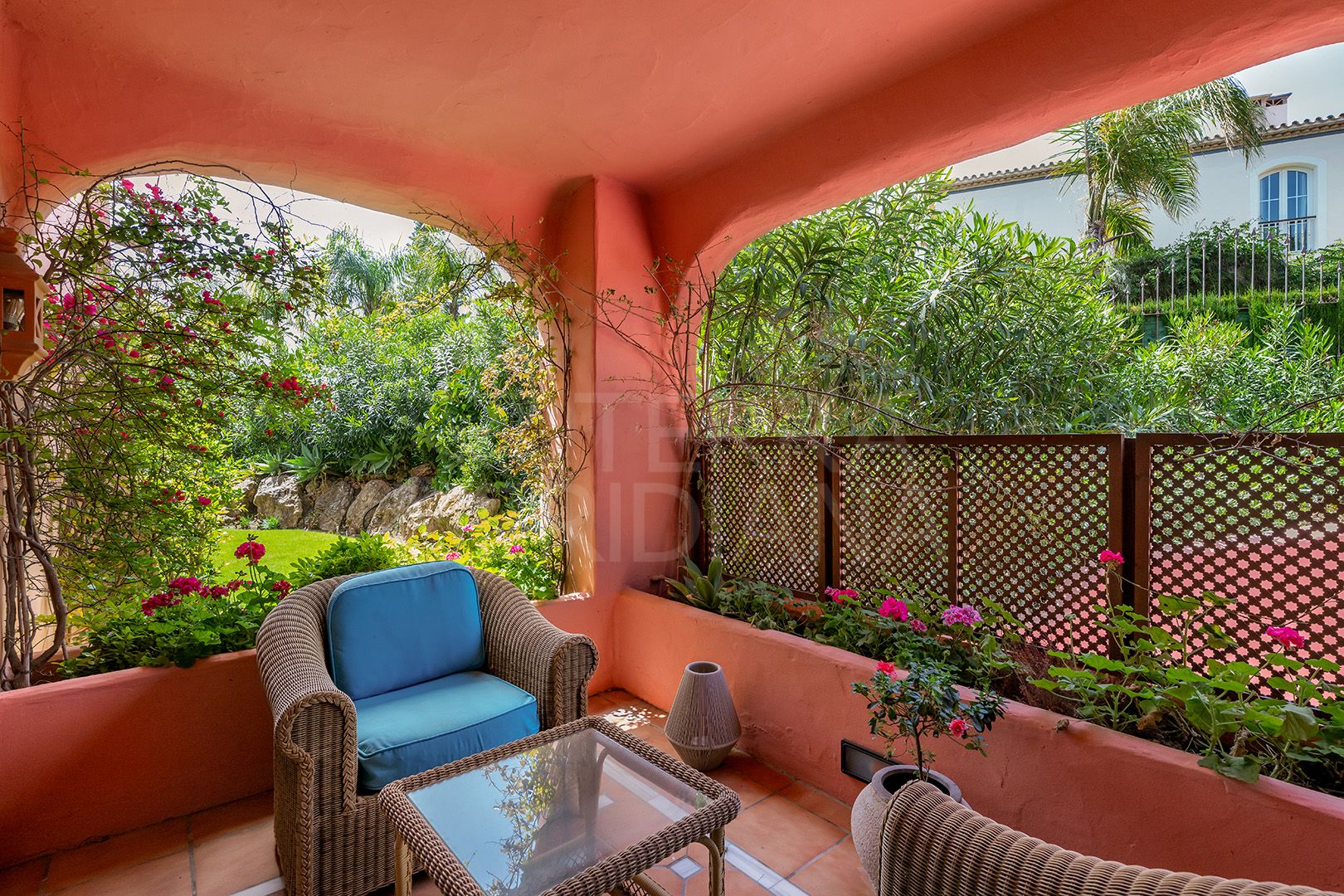 Ground Floor Apartment in Cabo Bermejo, Estepona