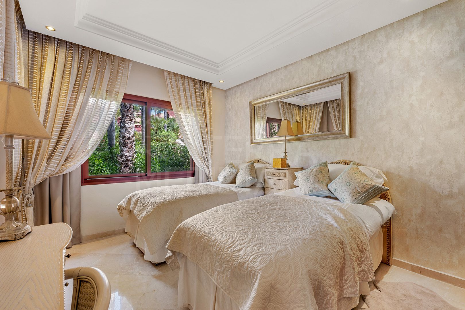 Ground Floor Apartment in Cabo Bermejo, Estepona