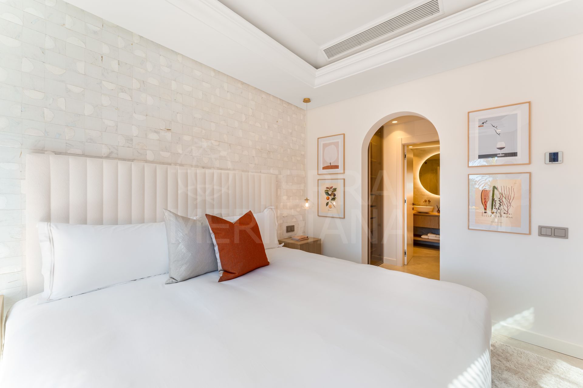 Penthouse in Torre Bermeja, Estepona