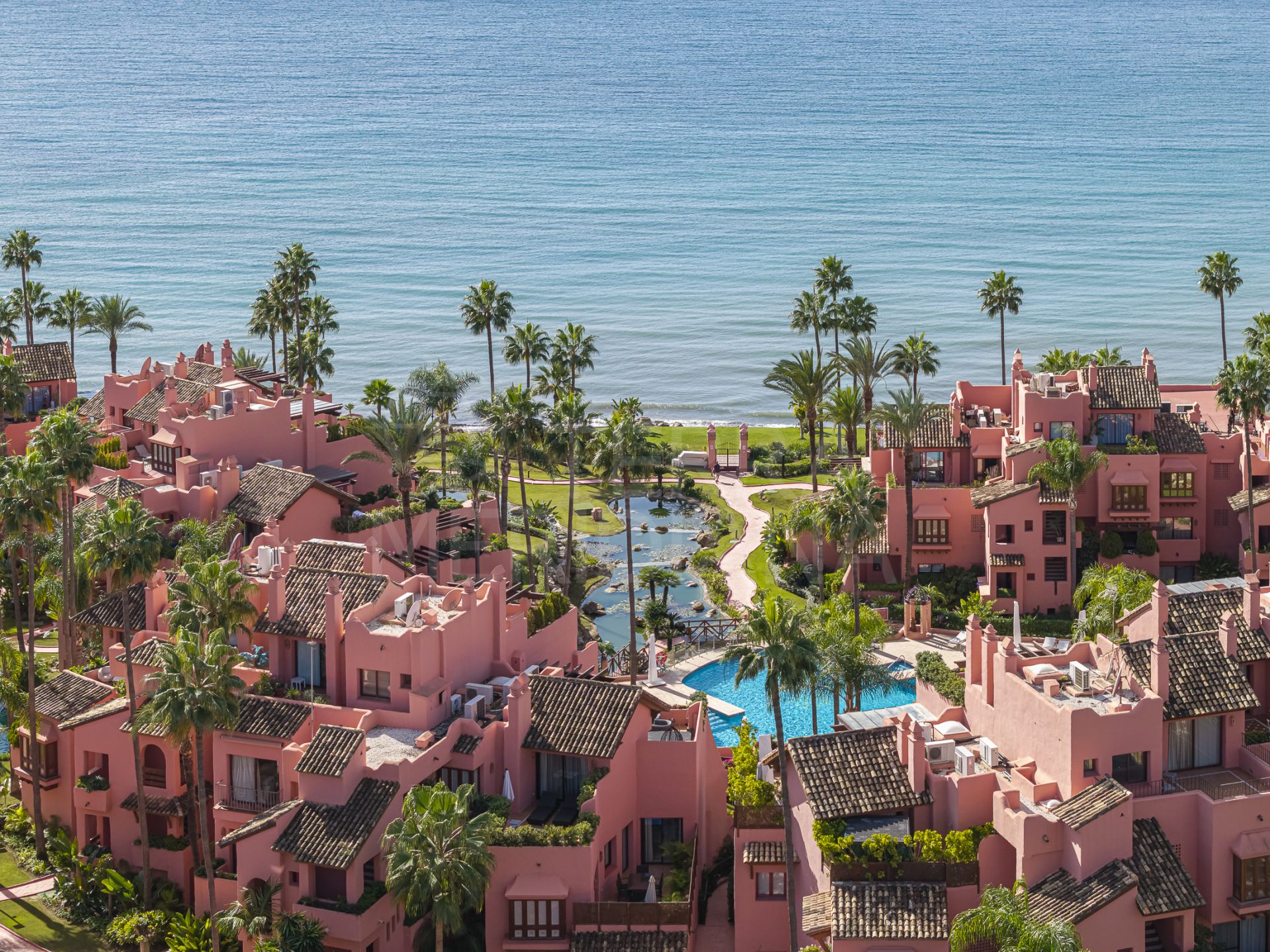 Ground Floor Apartment in Cabo Bermejo, Estepona