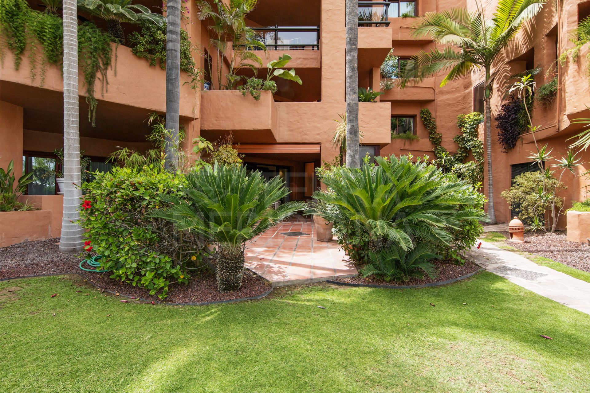 Studio in Melia Hacienda del Mar, Estepona
