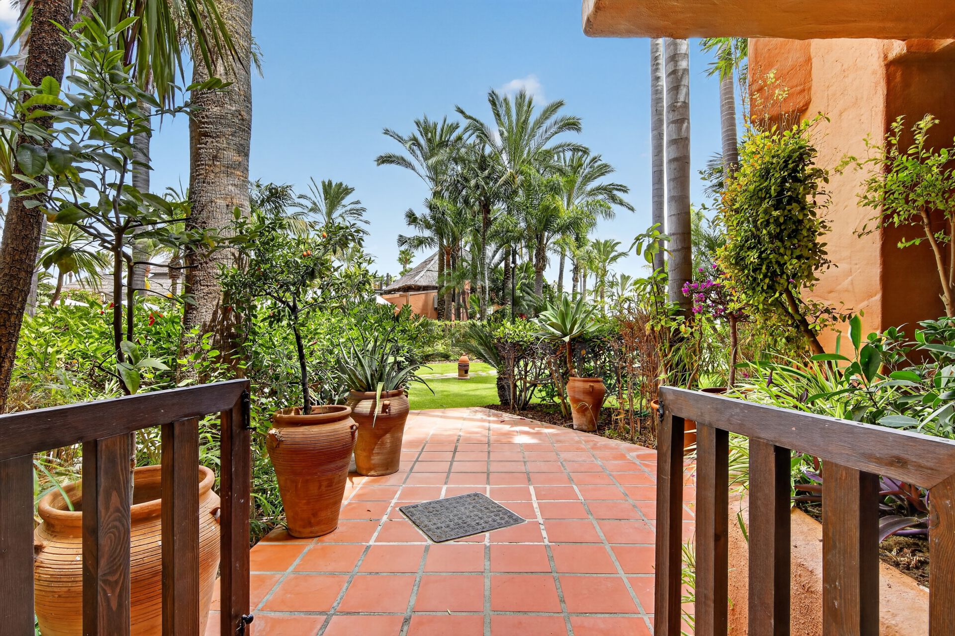 Studio in Melia Hacienda del Mar, Estepona