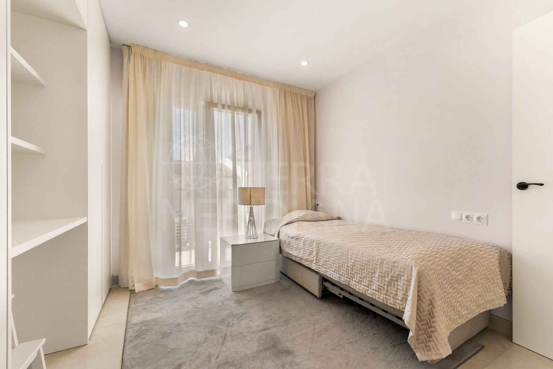 Town House in Diana Park, Estepona
