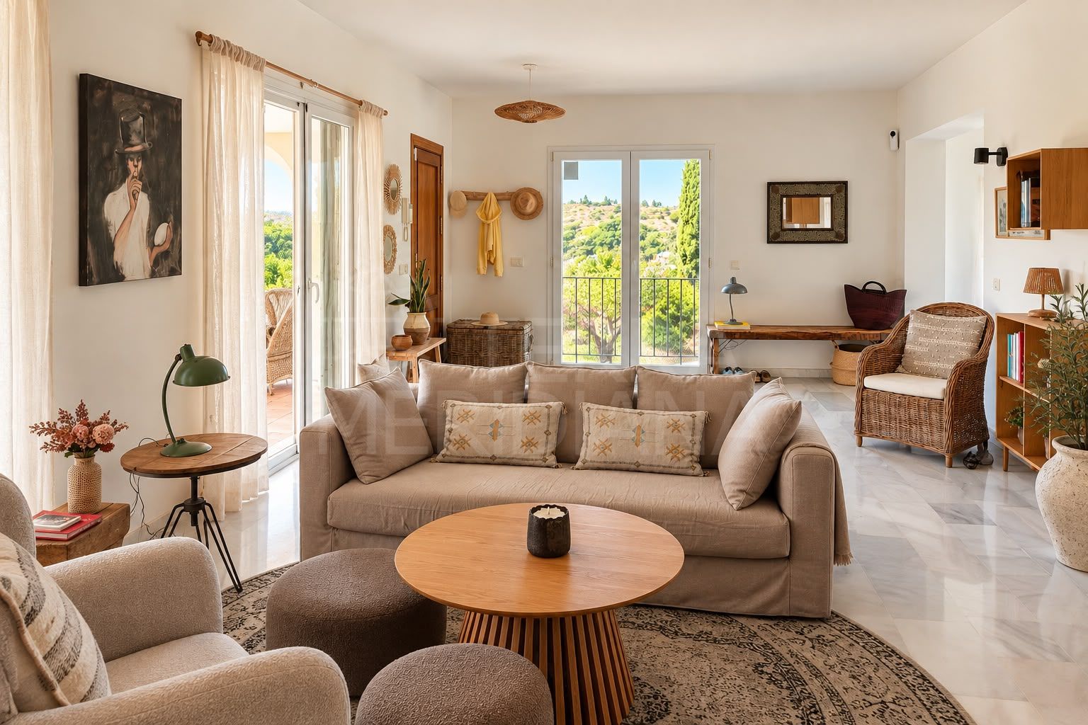 Villa in La Alberdina, Estepona