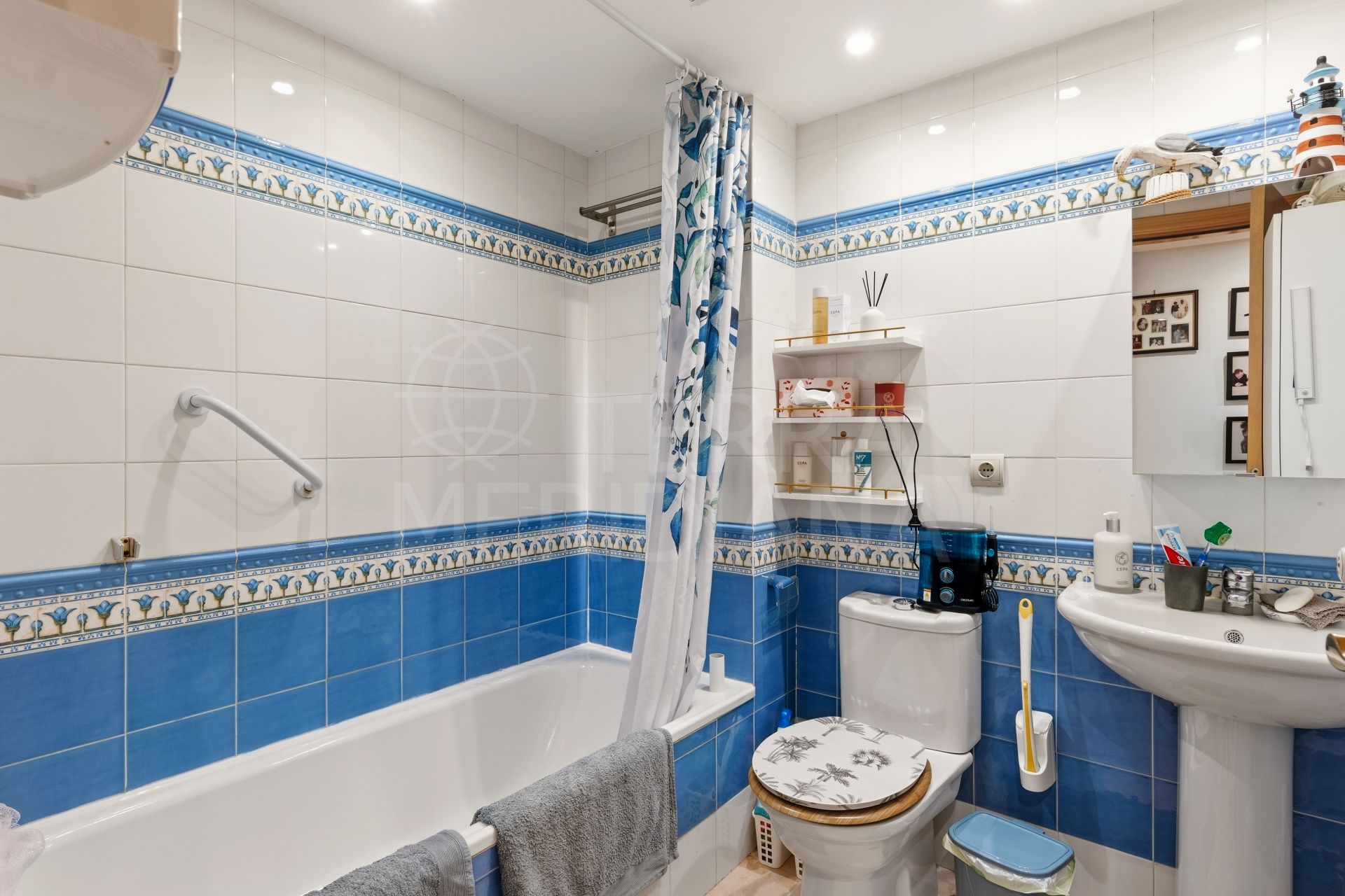 Apartment in Selwo Hills, Estepona
