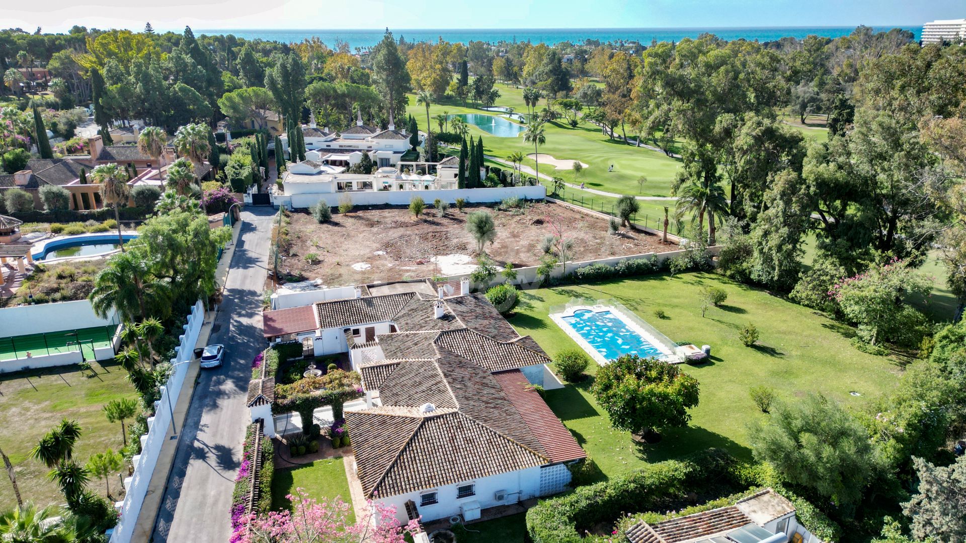 Introducing a prime development opportunity in Marbella's Prestigious Guadalmina Baja