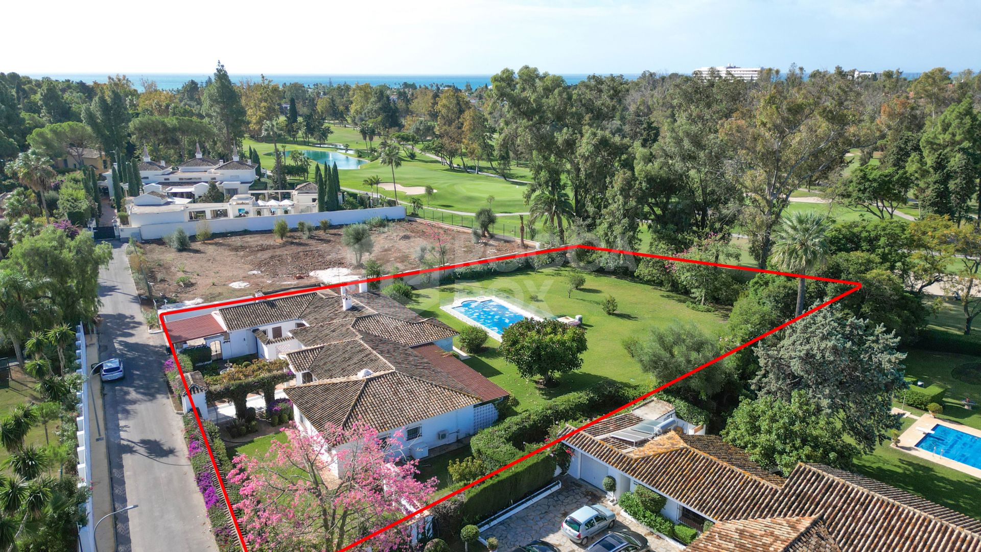 Introducing a prime development opportunity in Marbella's Prestigious Guadalmina Baja