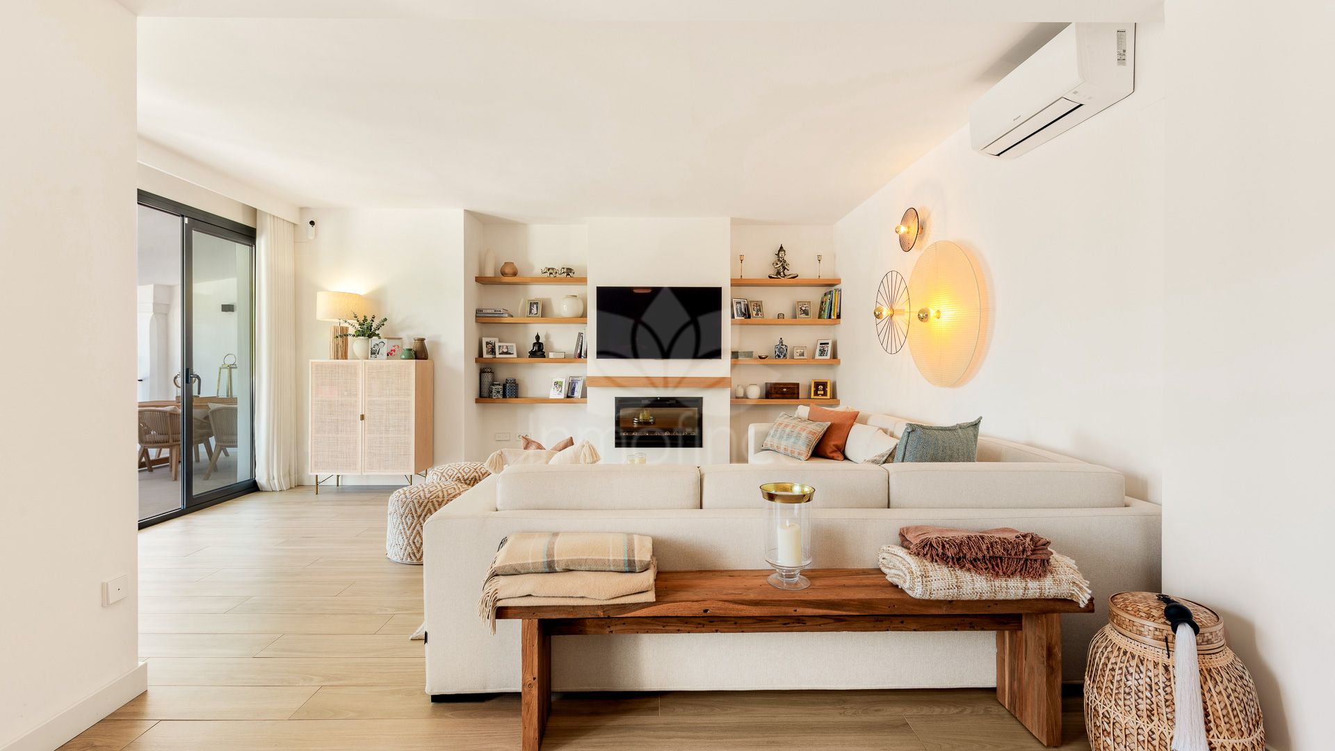 Semi Detached Villa in Balcones de Sierra Blanca, Marbella