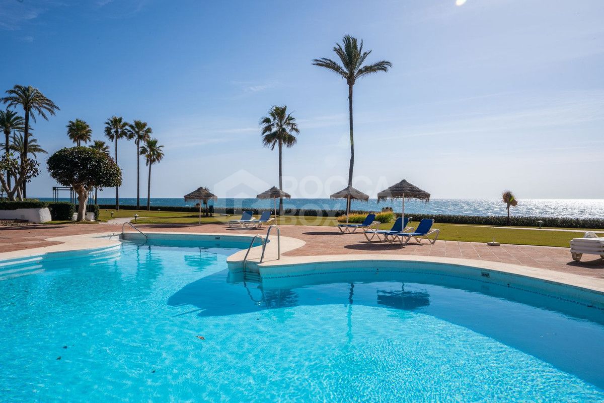 Presenting a Luxurious Beachside 2-Bedroom Duplex Penthouse for sale in Alcazaba Beach, Estepona