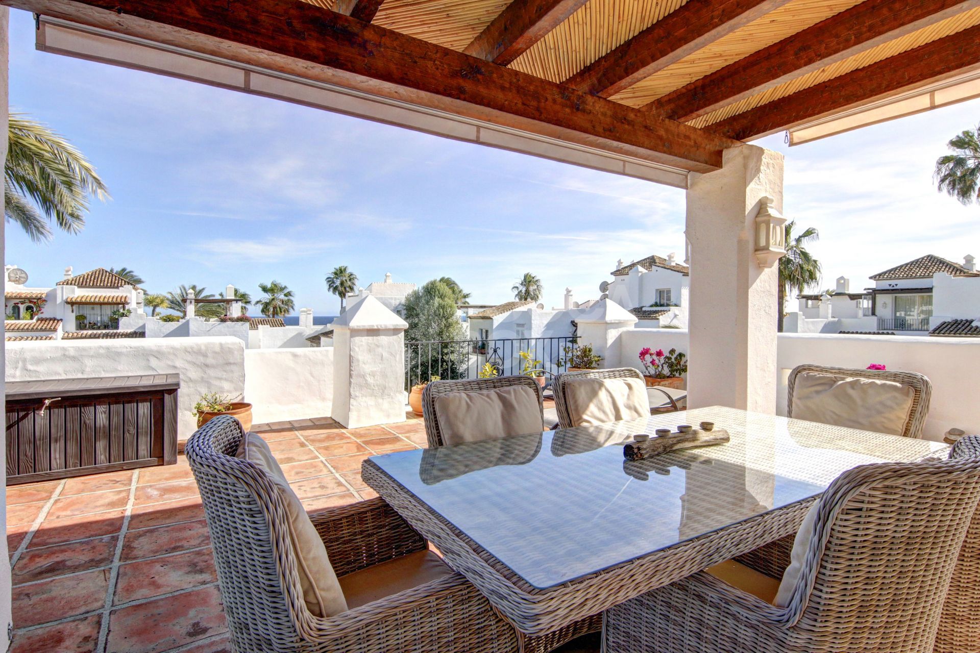 Presenting a Luxurious Beachside 2-Bedroom Duplex Penthouse for sale in Alcazaba Beach, Estepona